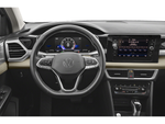 2027 Volkswagen Taos SE FWD