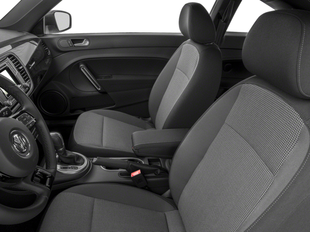 2018 Volkswagen Beetle SE
