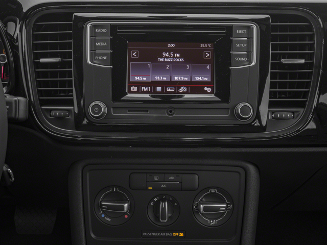 2018 Volkswagen Beetle SE