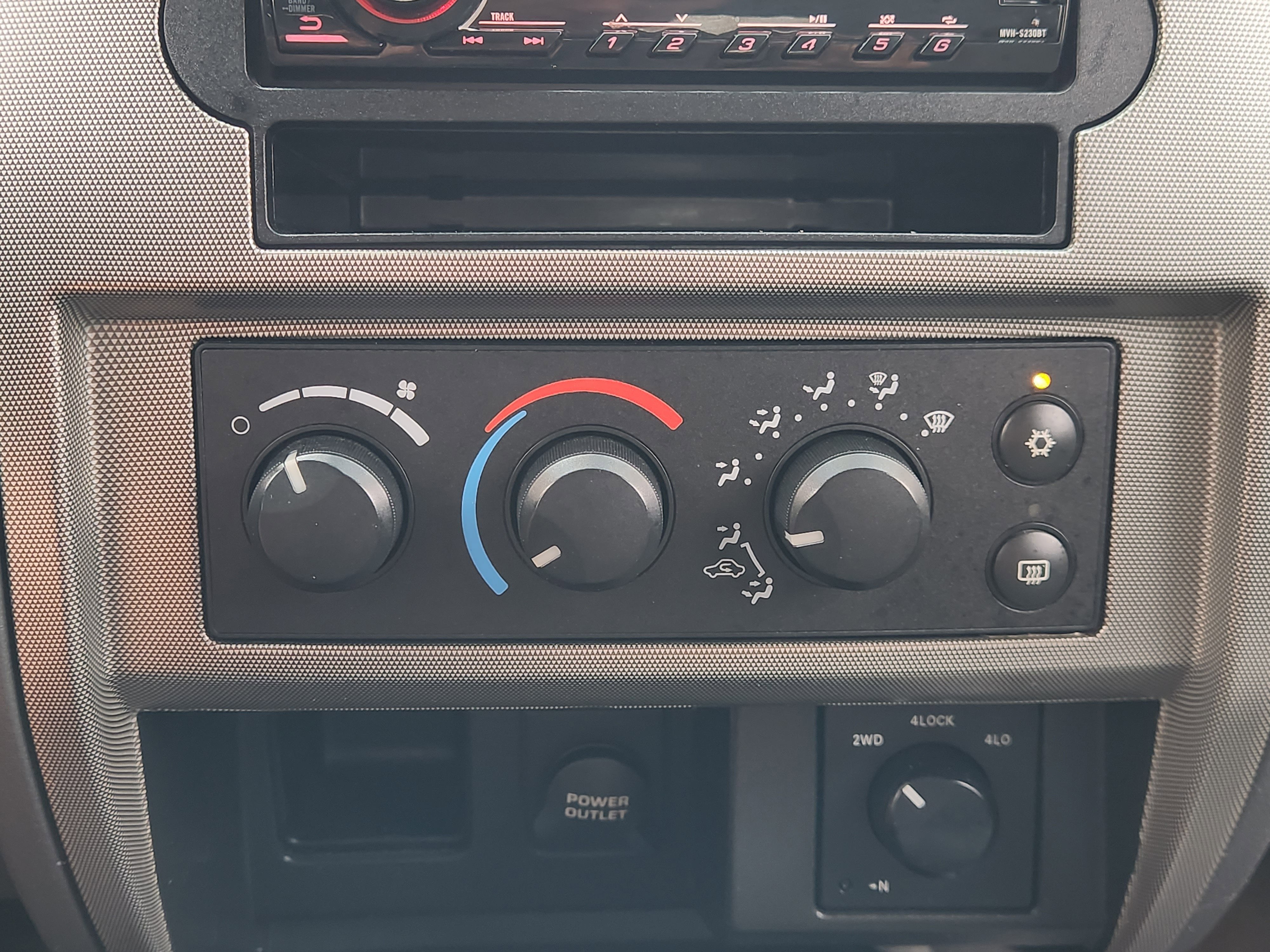 2006 Dodge Dakota SLT