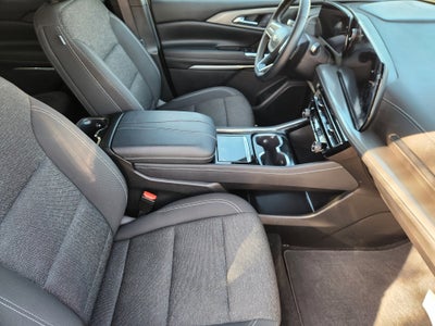 2024 Chevrolet Traverse FWD LS