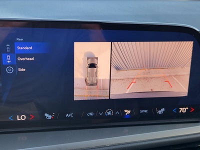 2024 Chevrolet Traverse FWD LS