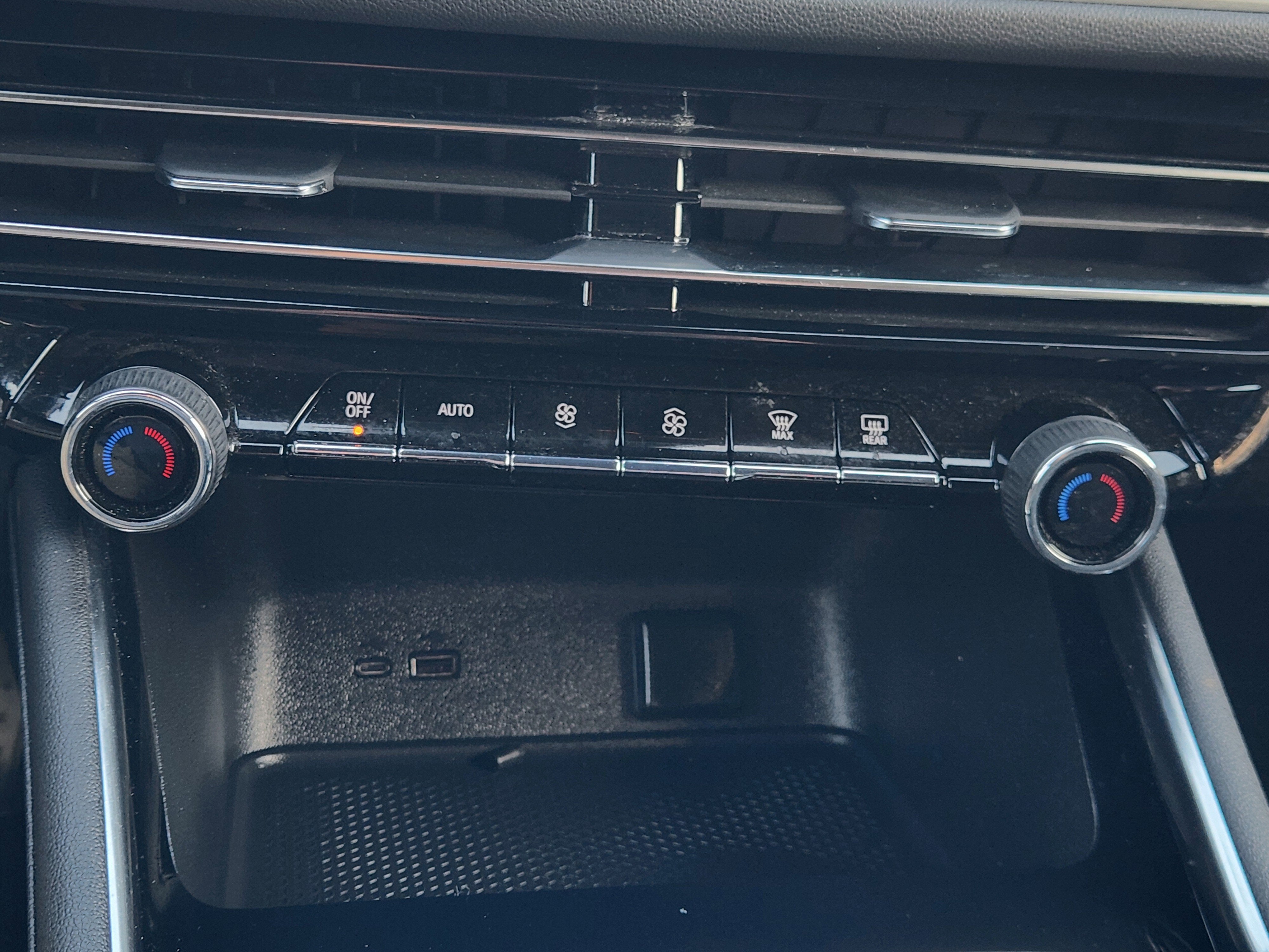 2024 Chevrolet Traverse FWD LS