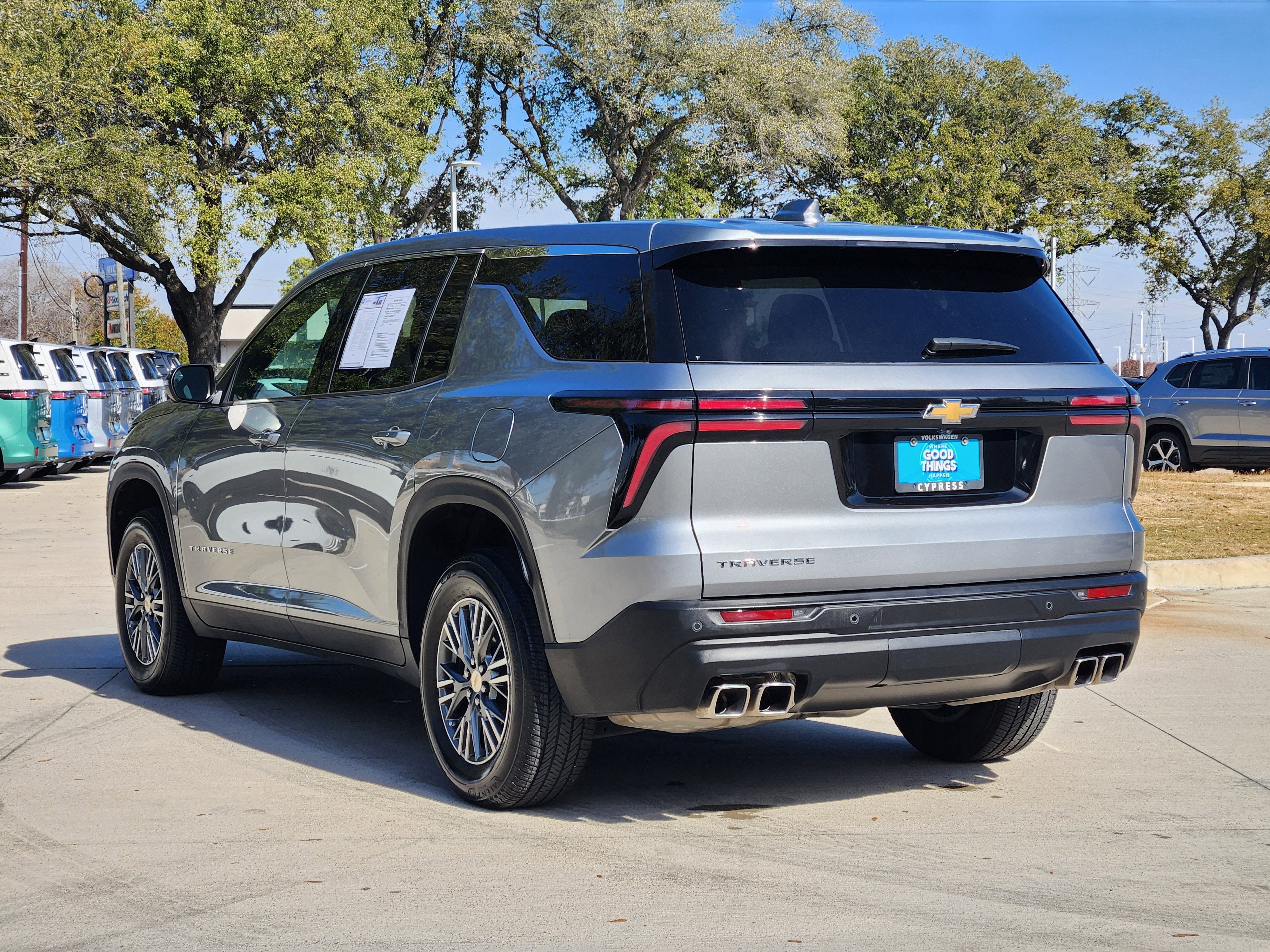 2024 Chevrolet Traverse FWD LS