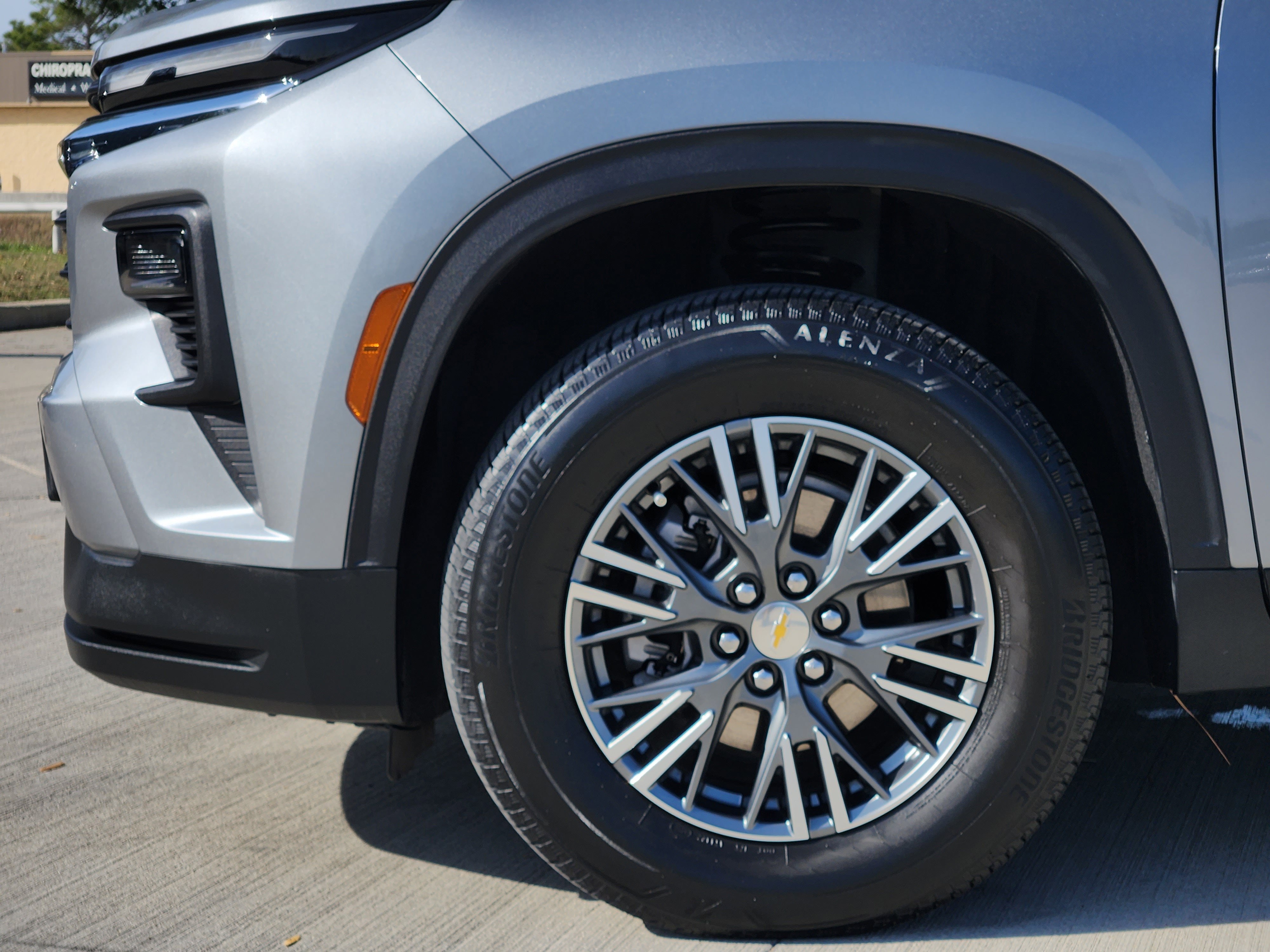 2024 Chevrolet Traverse FWD LS