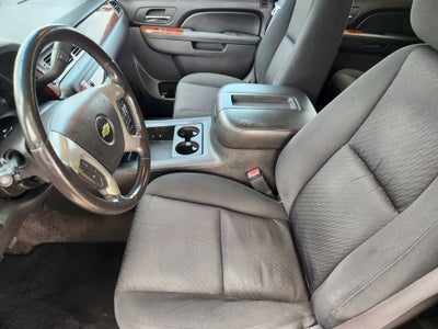 2011 Chevrolet Suburban LS