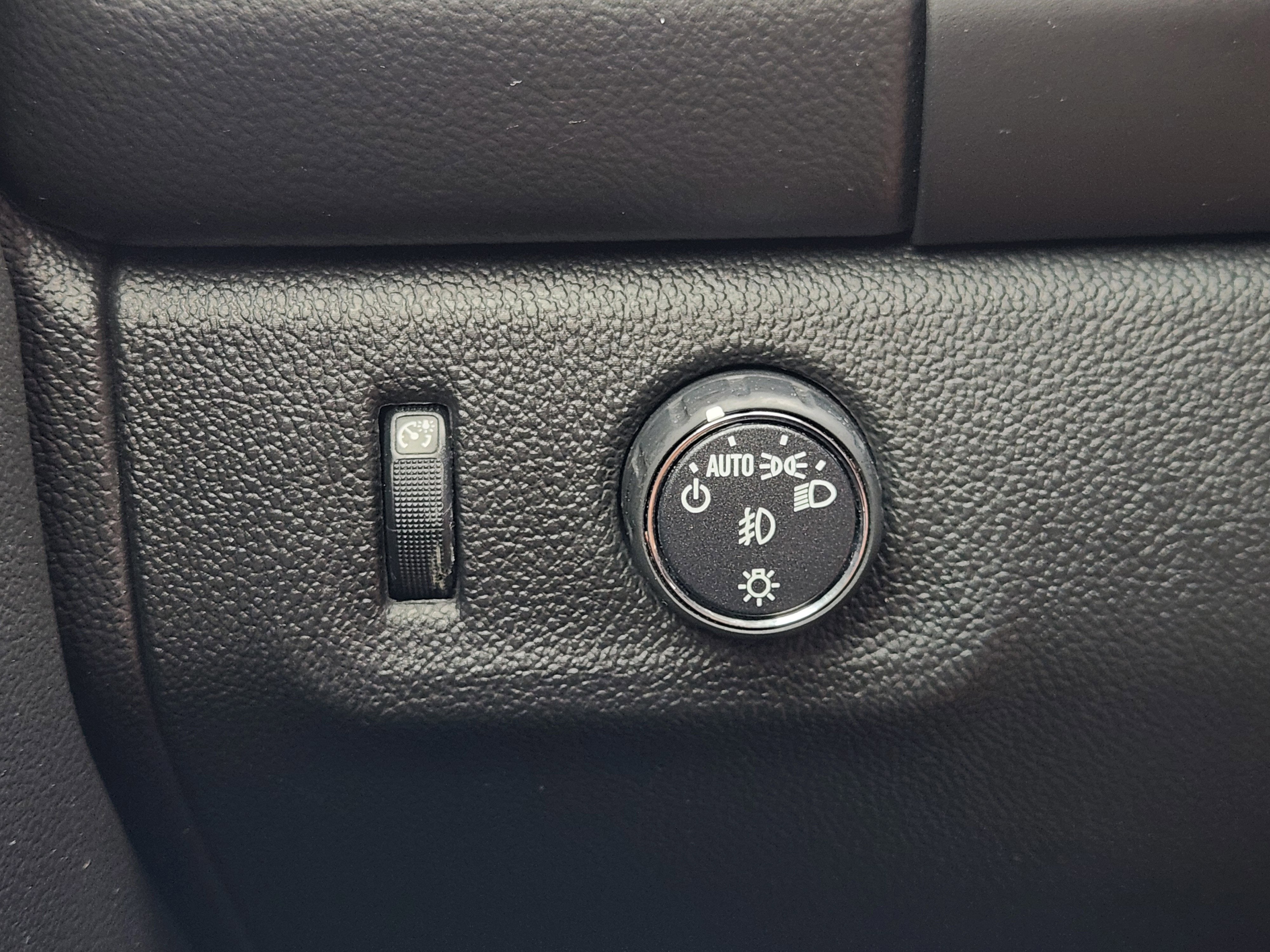 2017 GMC Canyon 2WD SLE