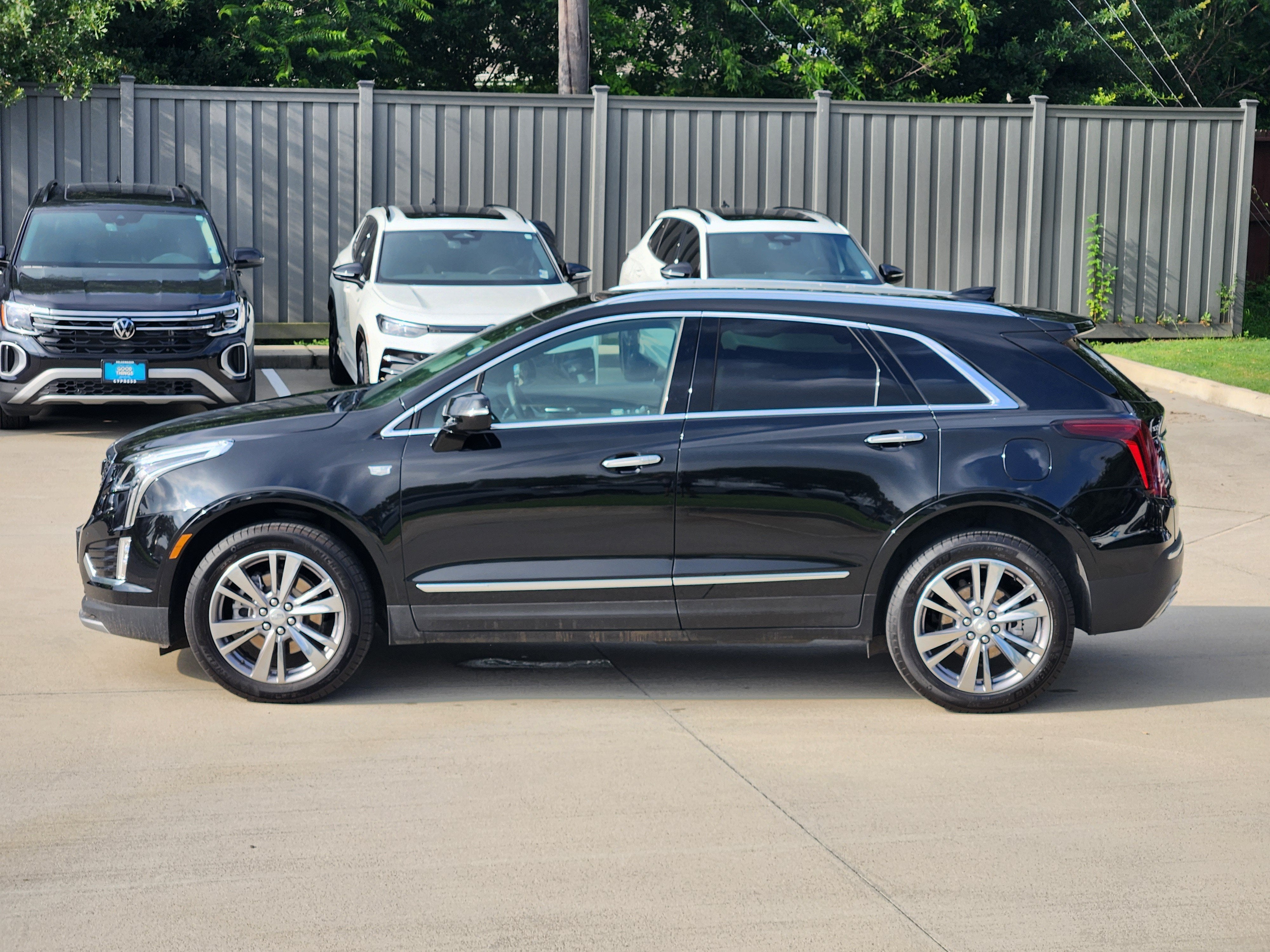 2025 Cadillac XT5 FWD Premium Luxury