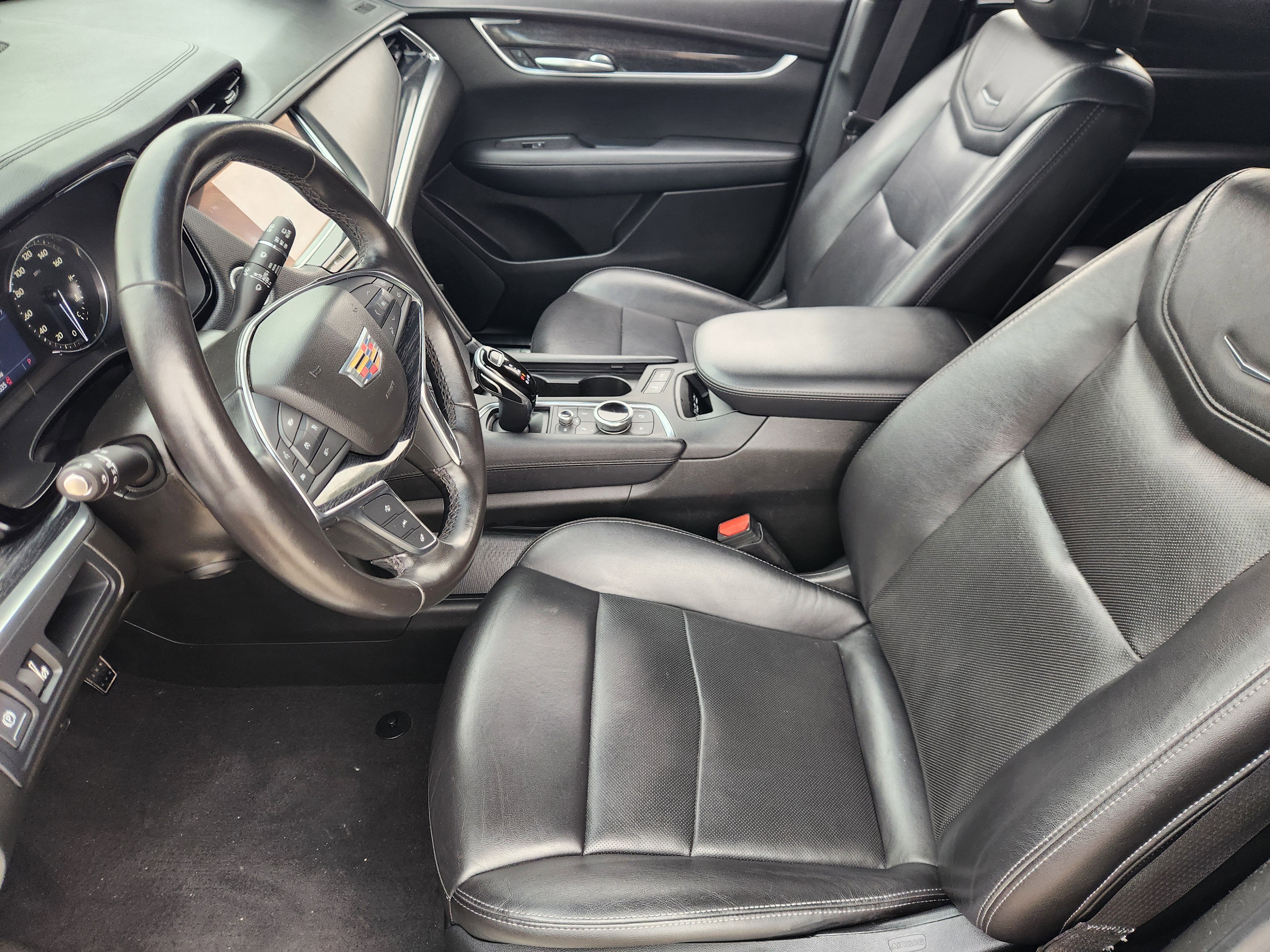 2020 Cadillac XT5 Premium Luxury FWD