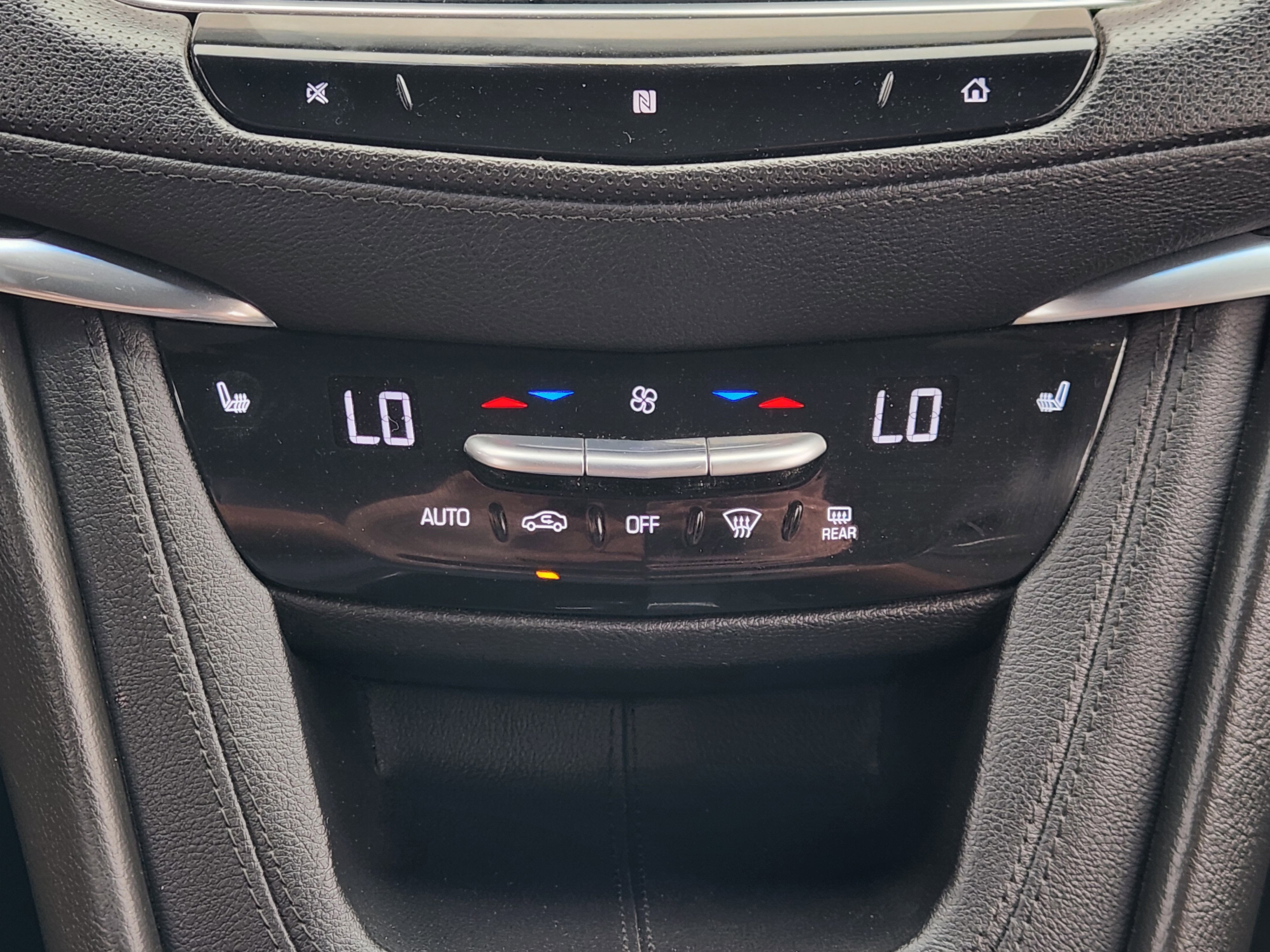 2020 Cadillac XT5 Premium Luxury FWD