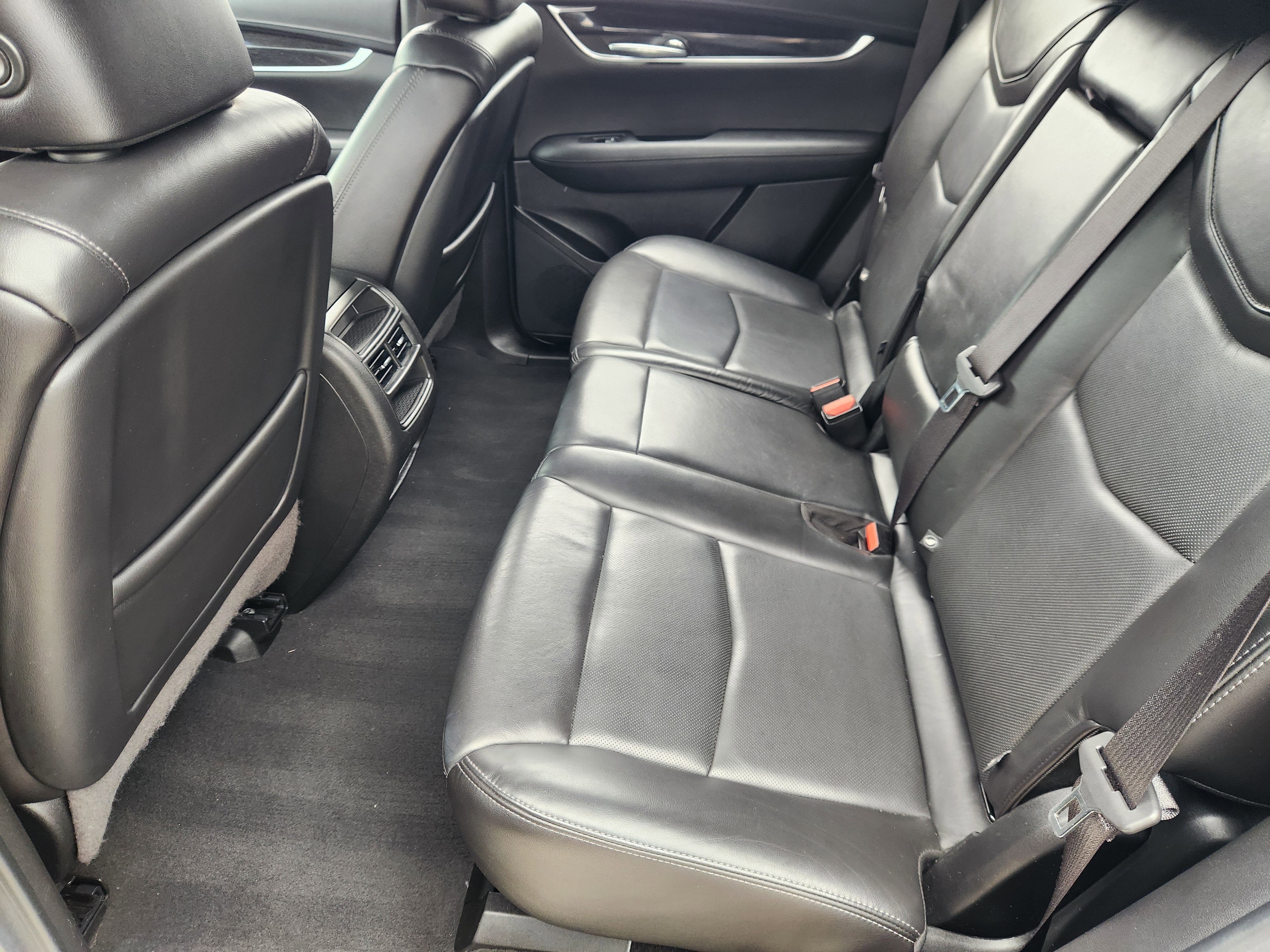 2020 Cadillac XT5 Premium Luxury FWD