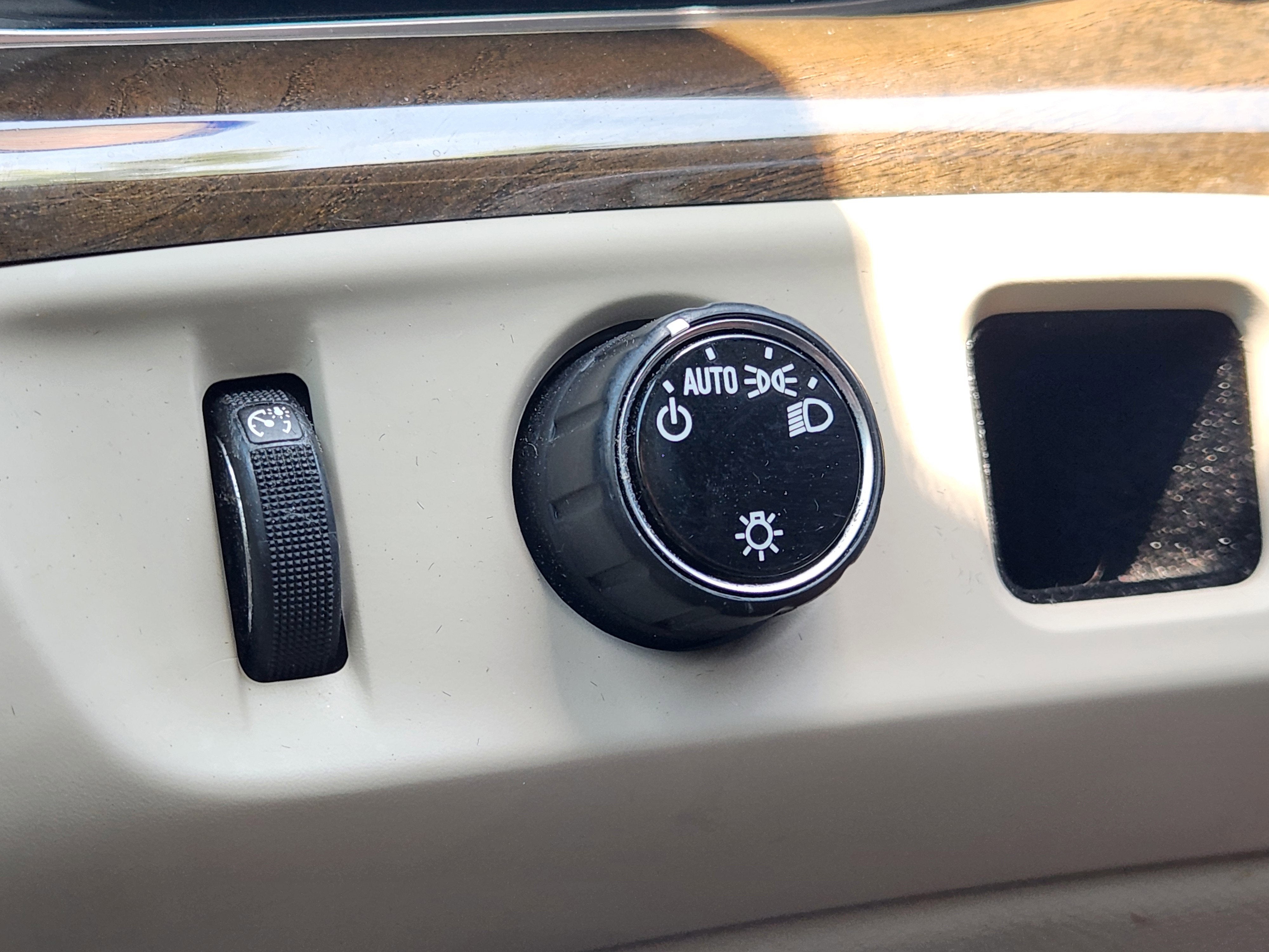 2020 Cadillac Escalade Base