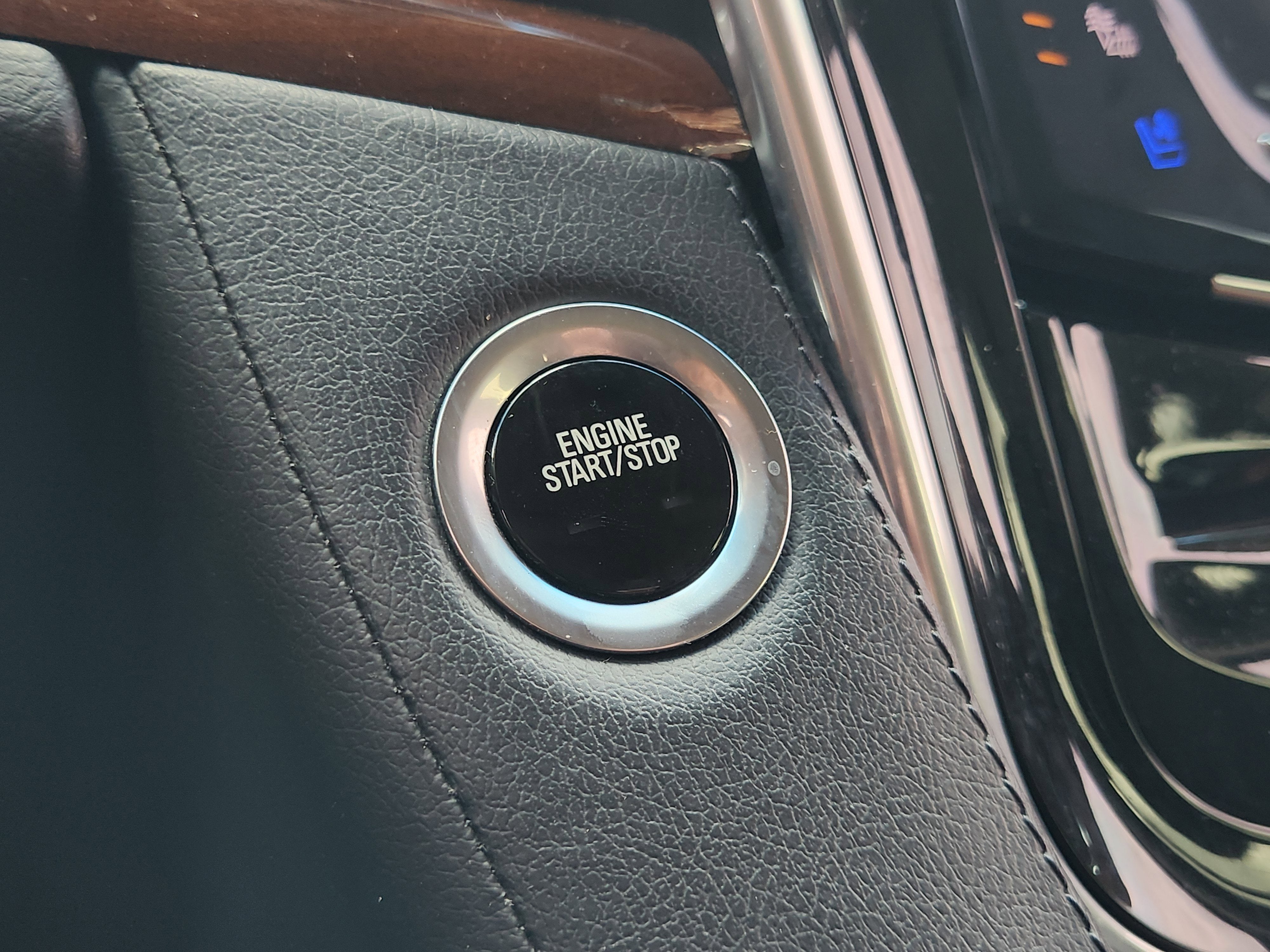 2019 Cadillac Escalade ESV Base