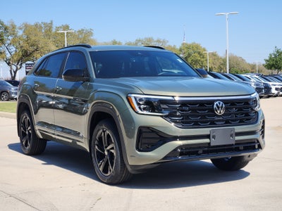 2026 Volkswagen Atlas Cross Sport 2.0T SEL R-Line Black