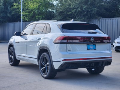 2026 Volkswagen Atlas Cross Sport 2.0T SEL R-Line Black