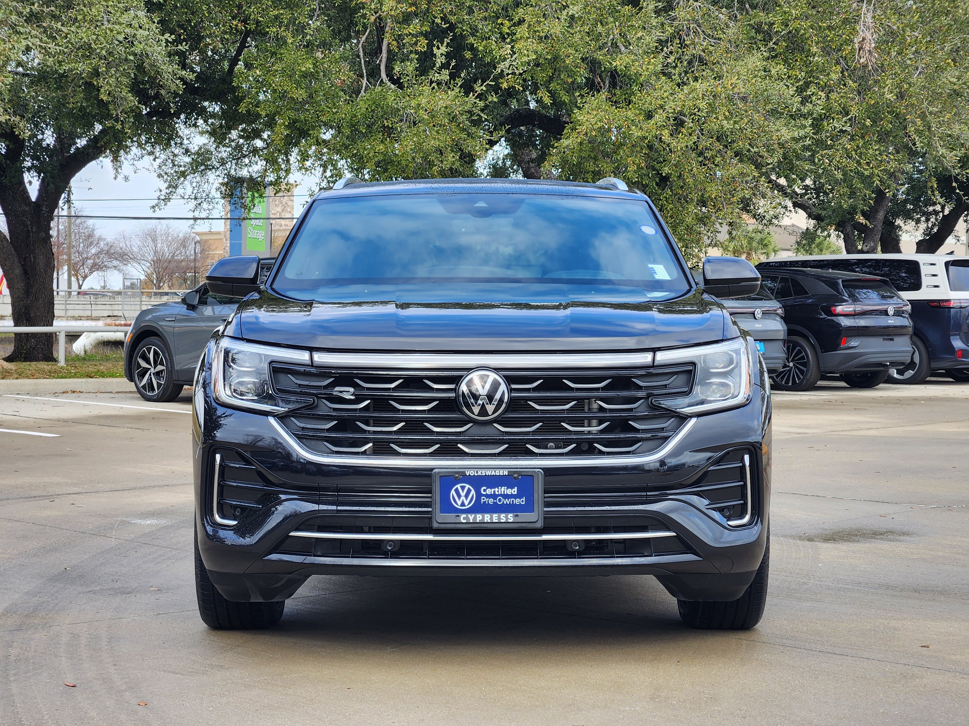 2024 Volkswagen Atlas Cross Sport 2.0T SEL R-Line
