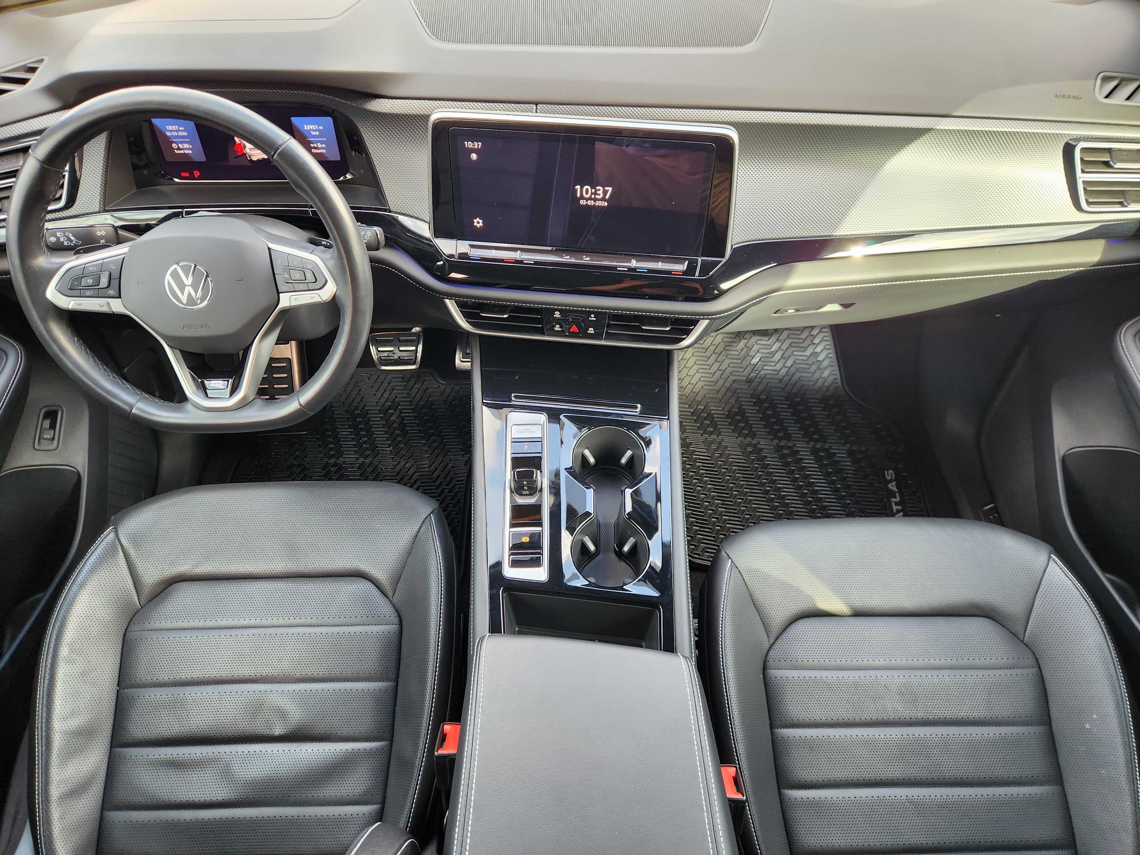 2024 Volkswagen Atlas Cross Sport 2.0T SEL R-Line