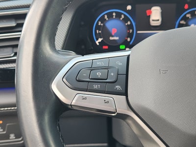 2024 Volkswagen Atlas Cross Sport 2.0T SEL R-Line