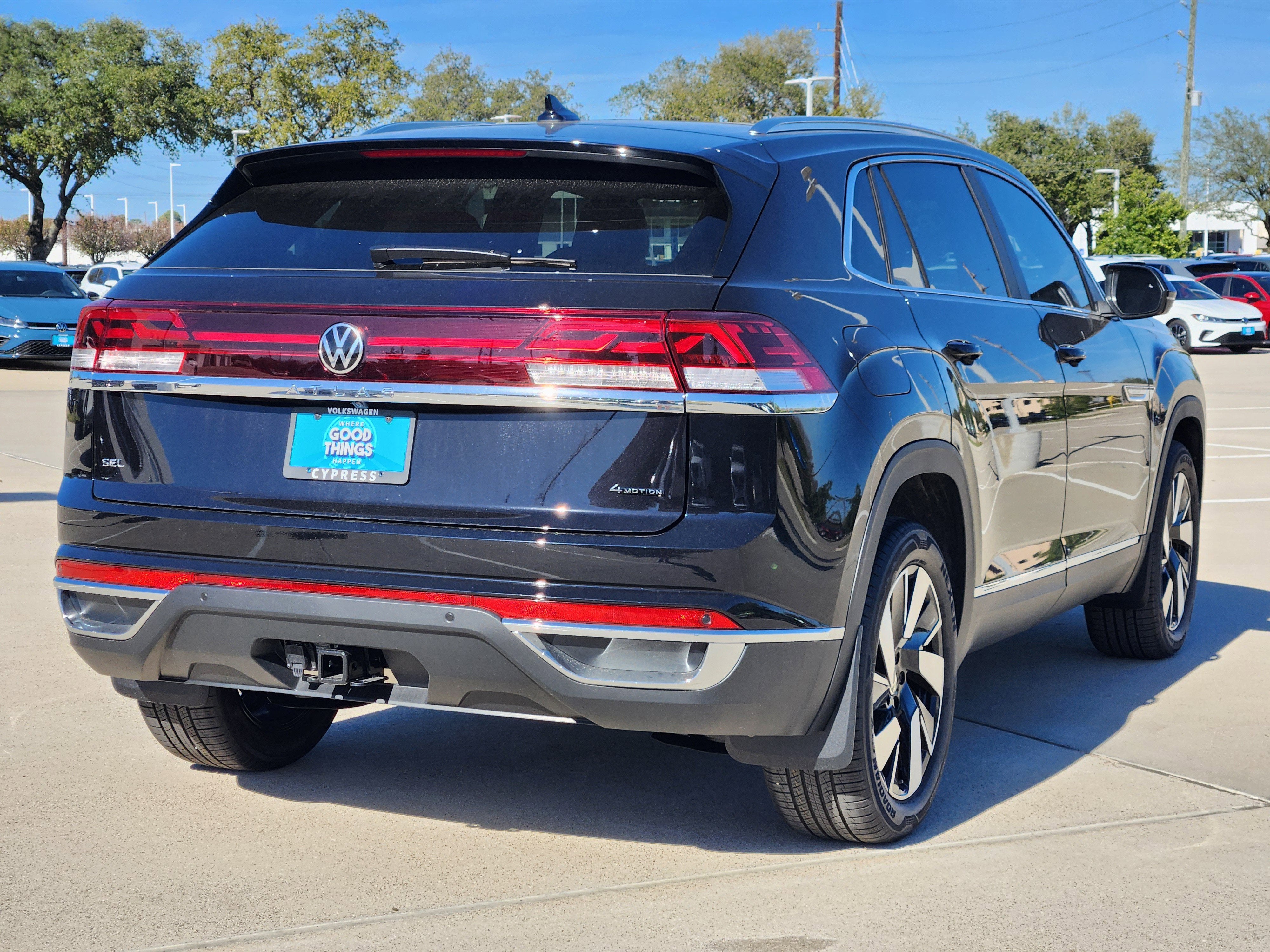 2026 Volkswagen Atlas Cross Sport 2.0T SEL