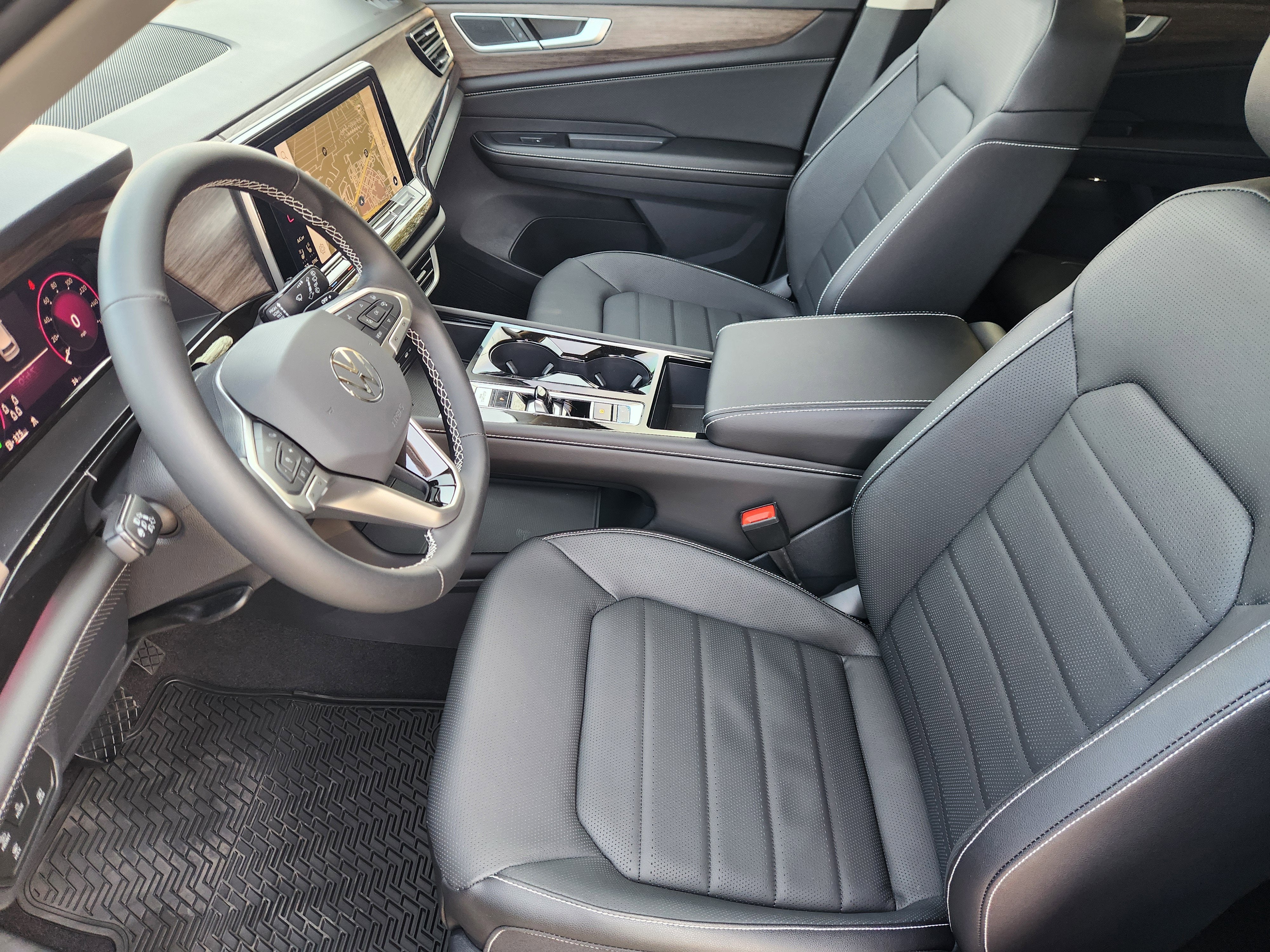 2026 Volkswagen Atlas 2.0T SEL