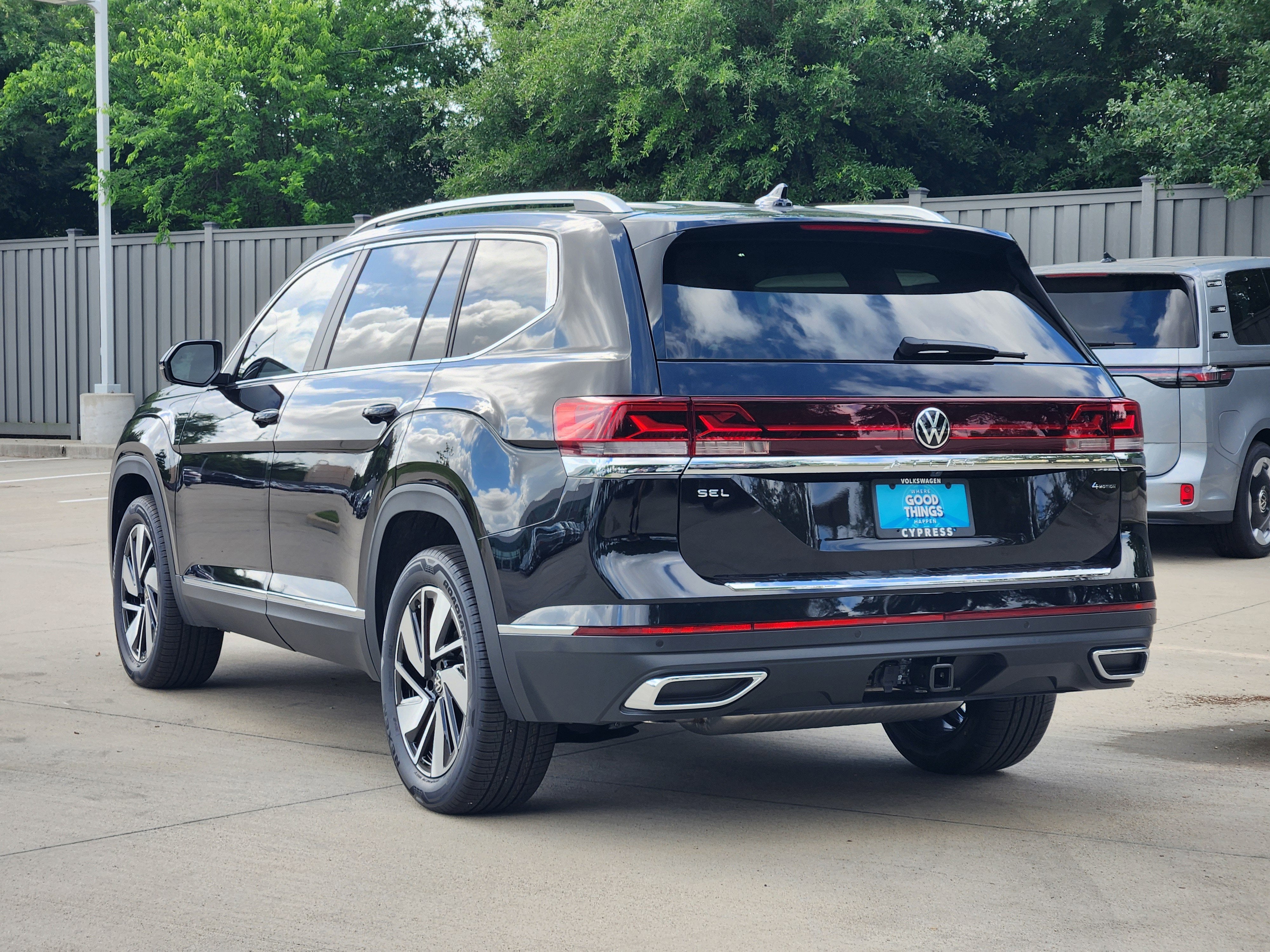 2026 Volkswagen Atlas 2.0T SEL