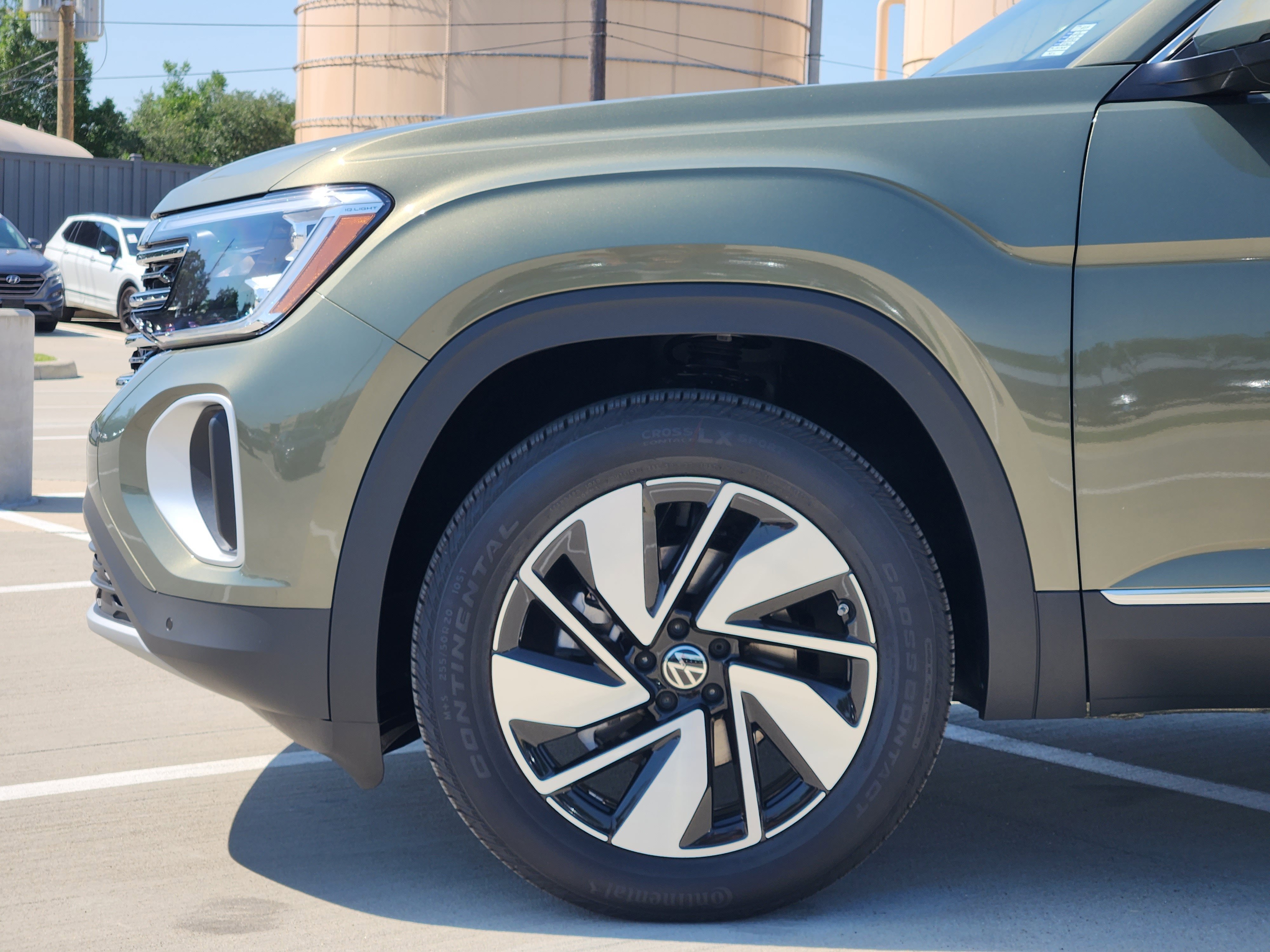 2026 Volkswagen Atlas 2.0T SEL