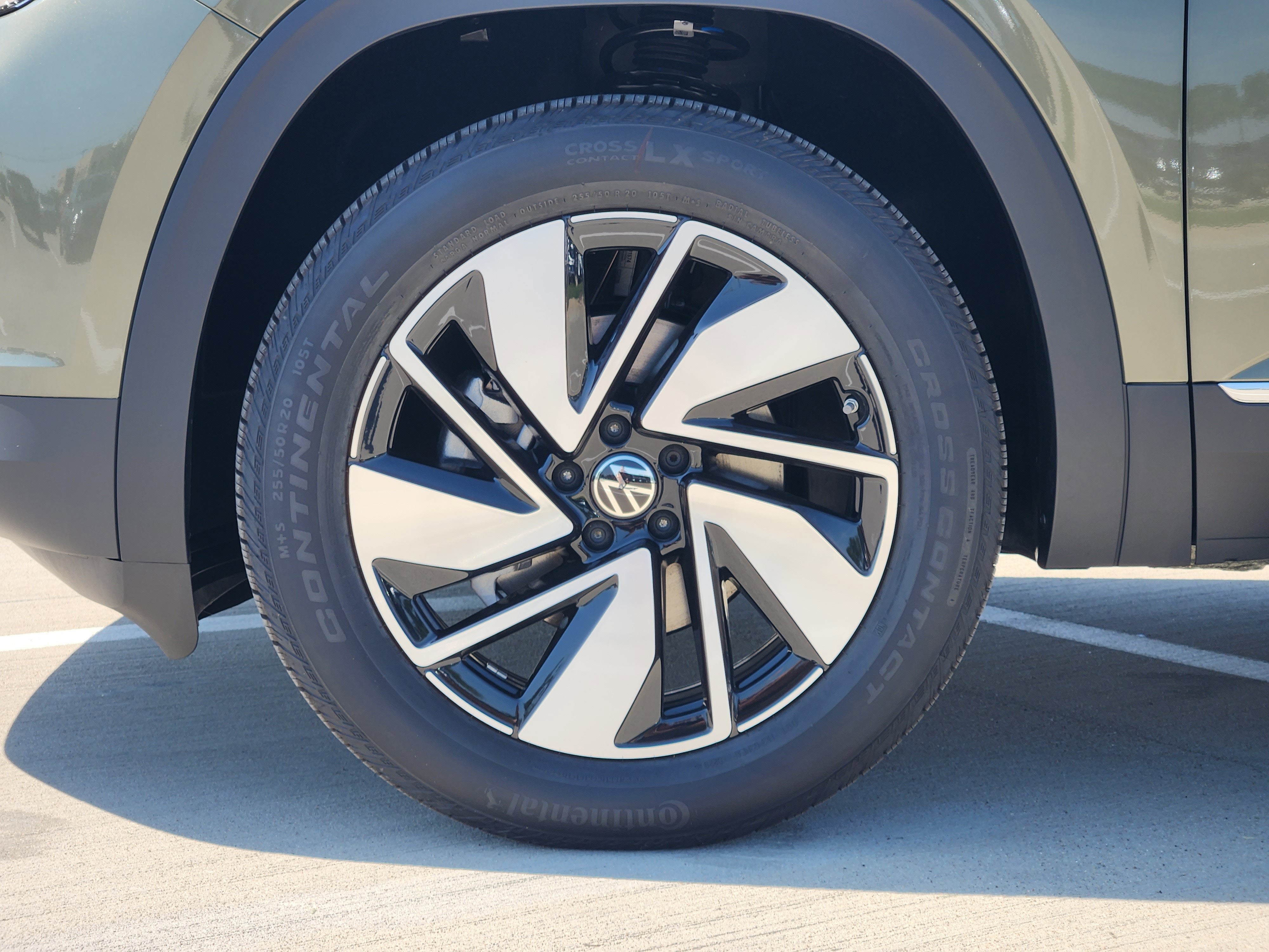 2026 Volkswagen Atlas 2.0T SEL