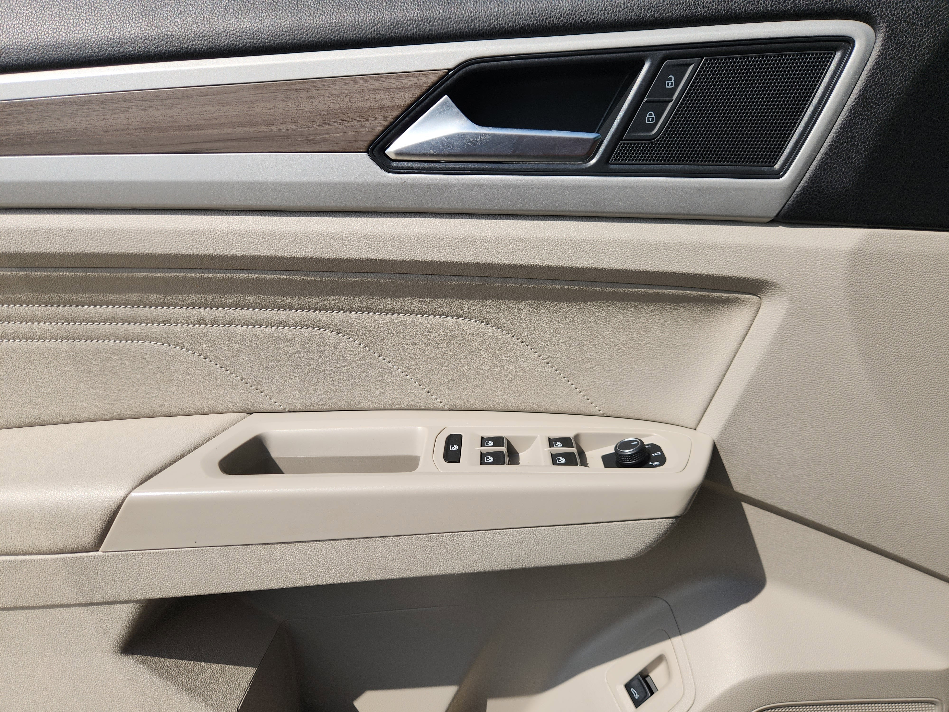 2023 Volkswagen Atlas 3.6L V6 SEL