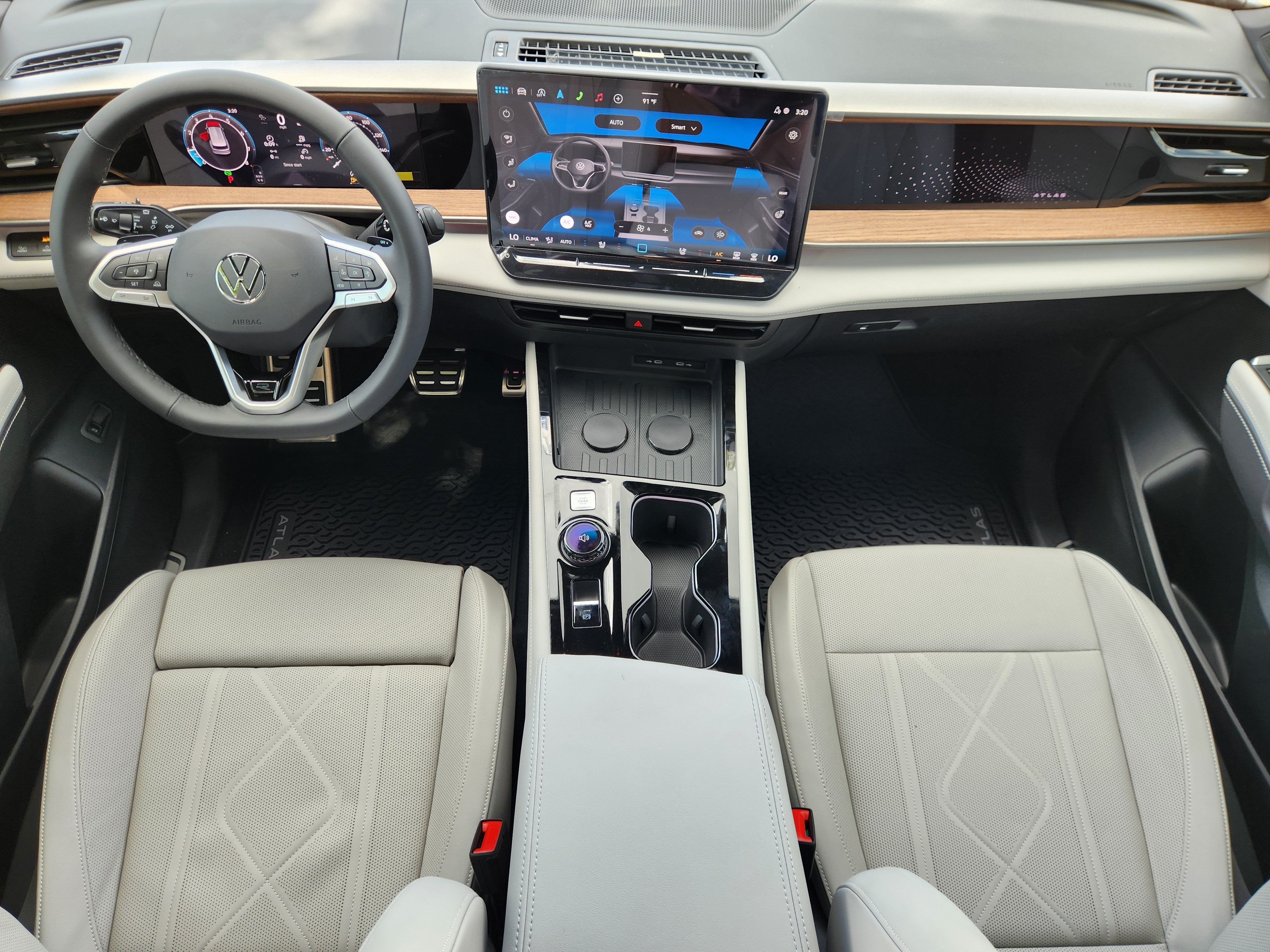 2027 Volkswagen Atlas SEL R-Line