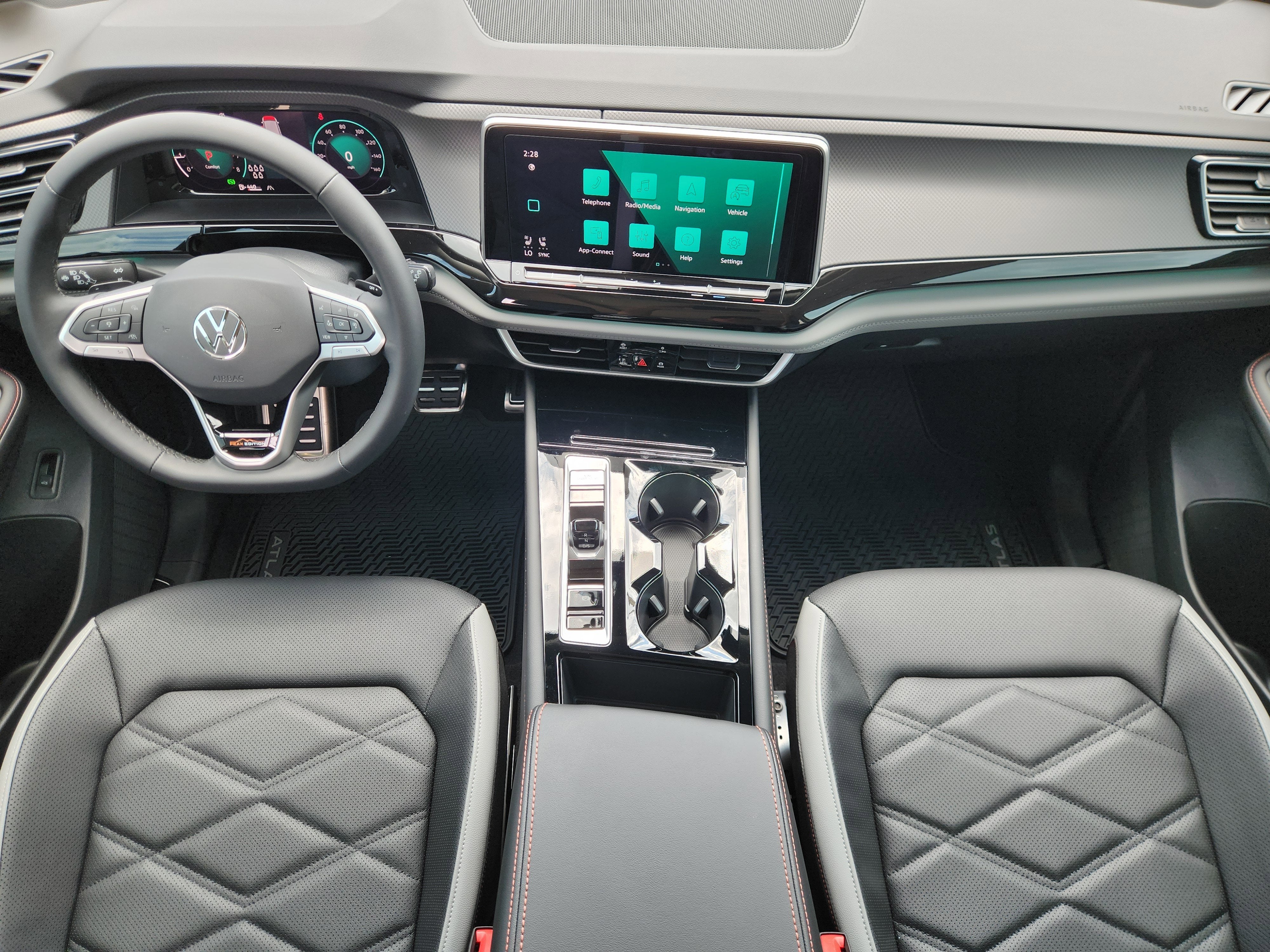 2026 Volkswagen Atlas 2.0T Peak Edition