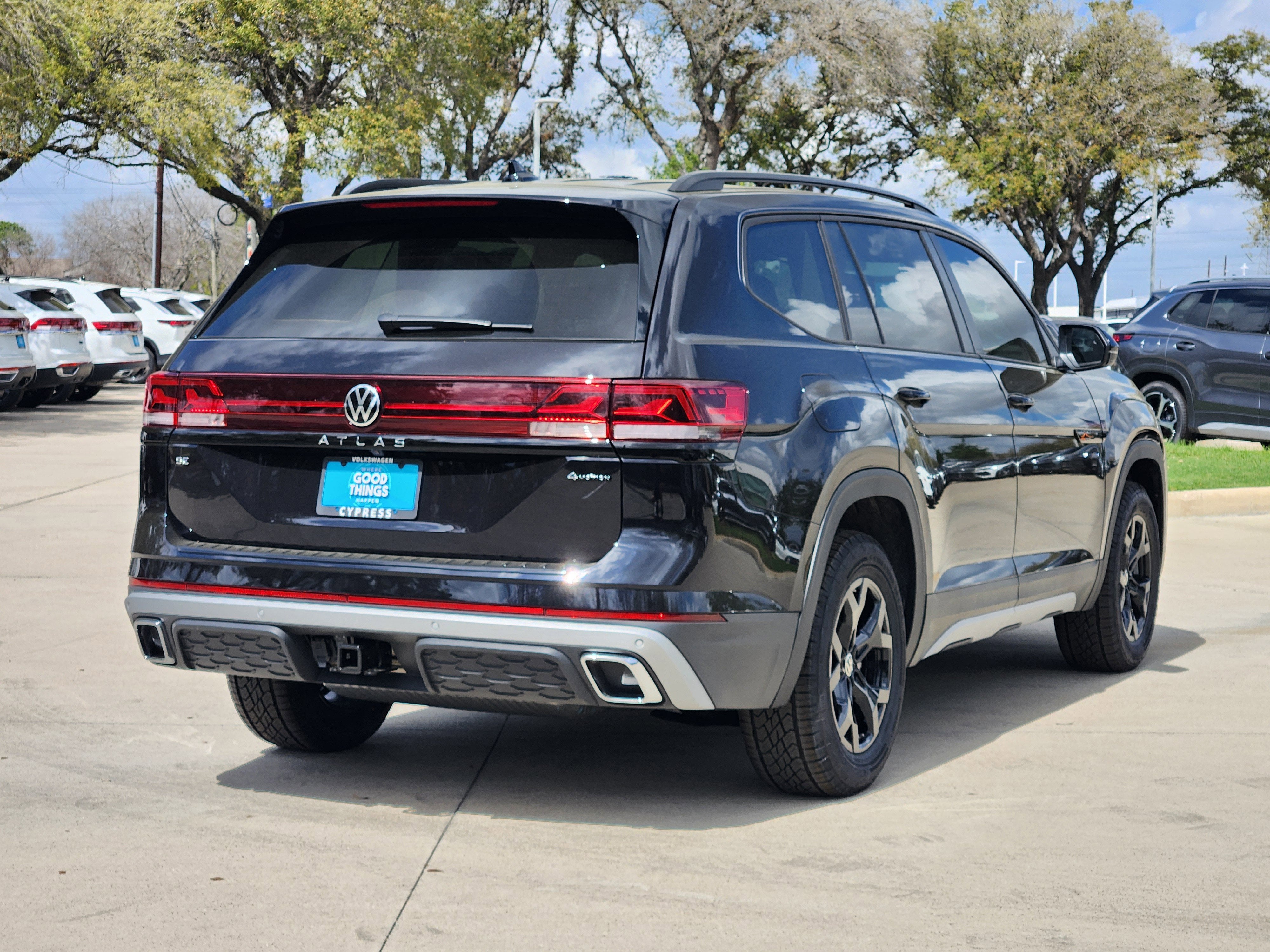 2026 Volkswagen Atlas 2.0T Peak Edition