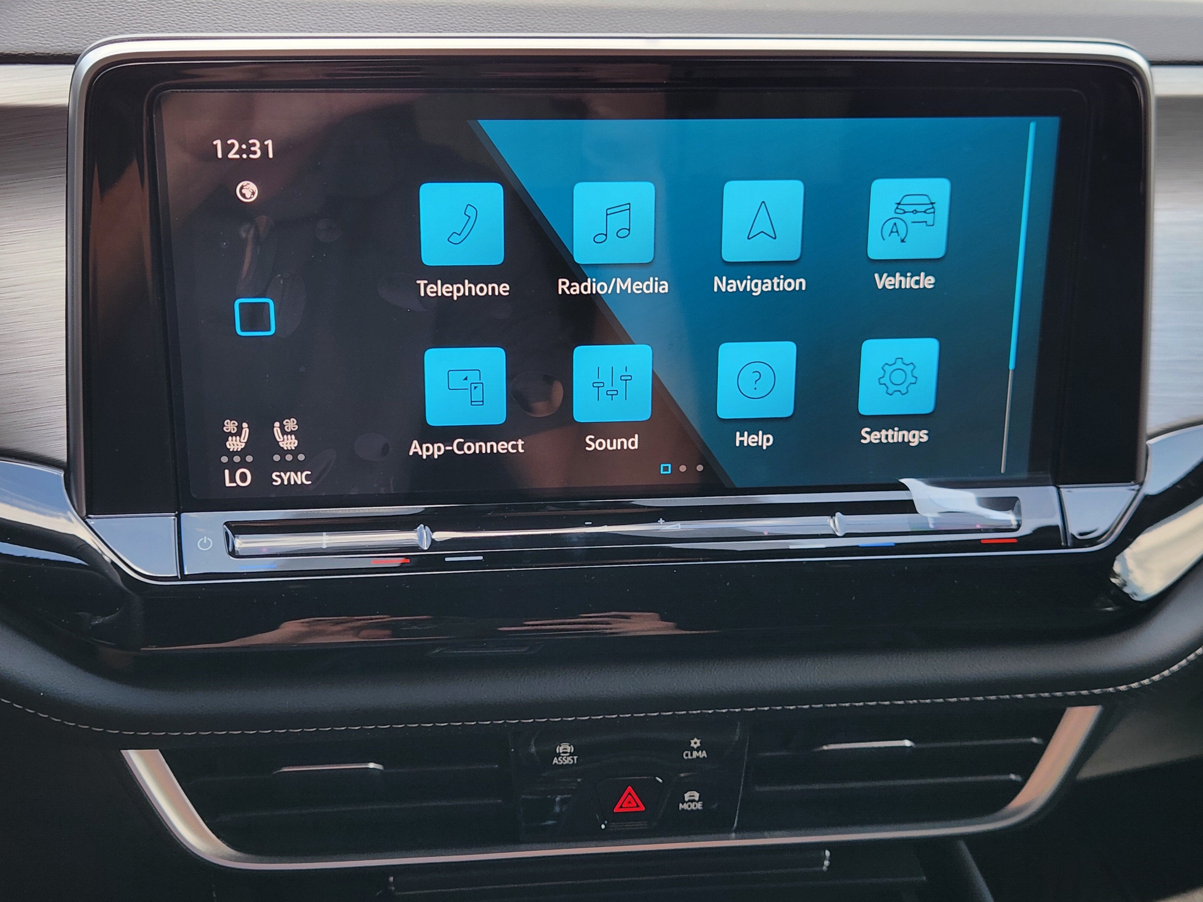 2026 Volkswagen Atlas Cross Sport 2.0T SE