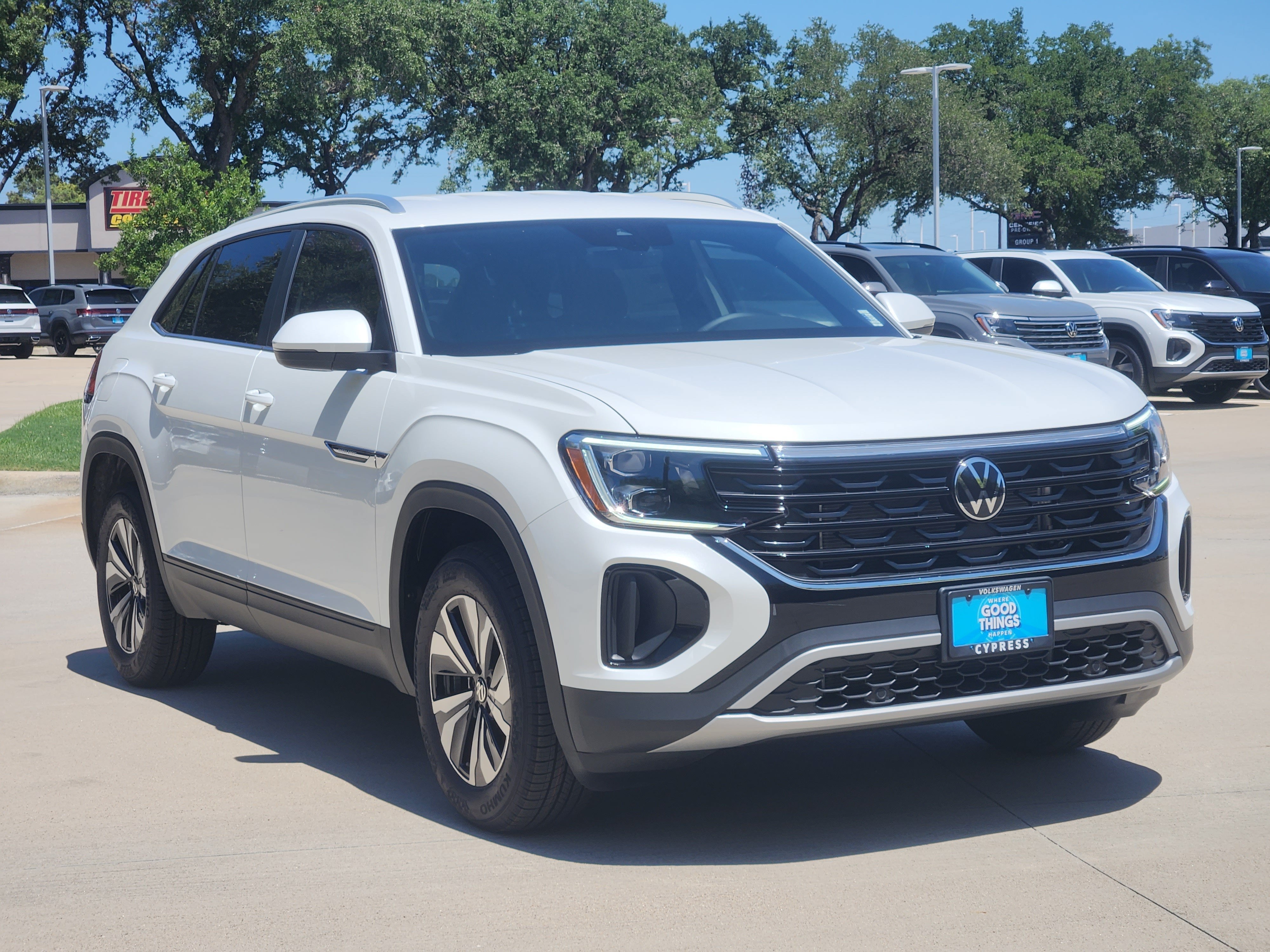 2026 Volkswagen Atlas Cross Sport 2.0T SE