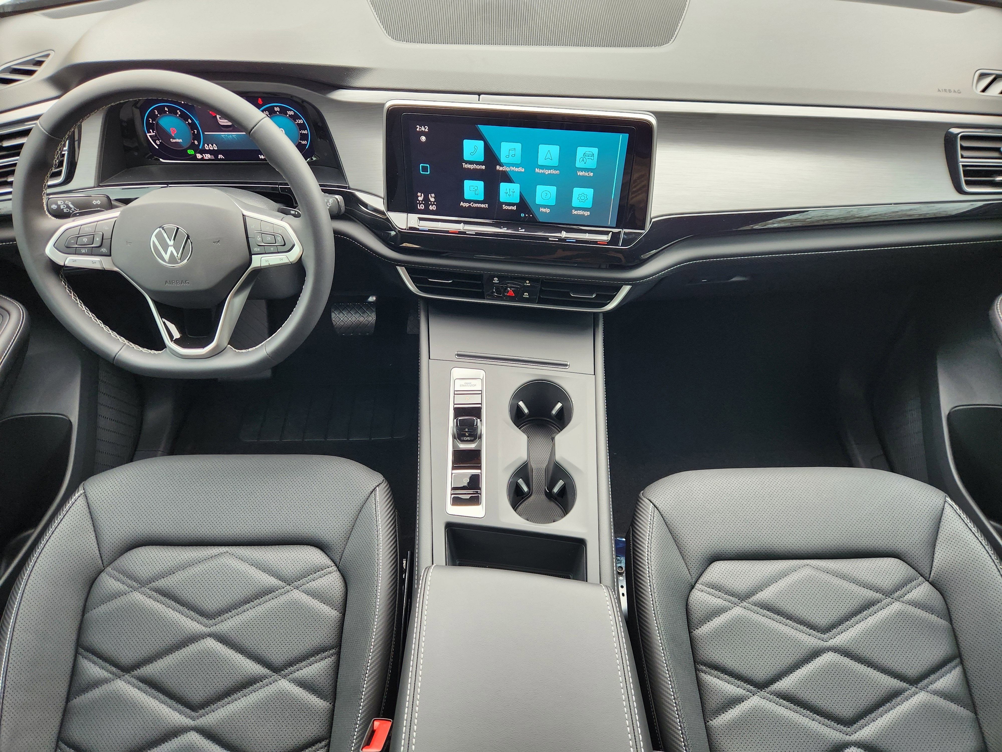 2026 Volkswagen Atlas Cross Sport 2.0T SE