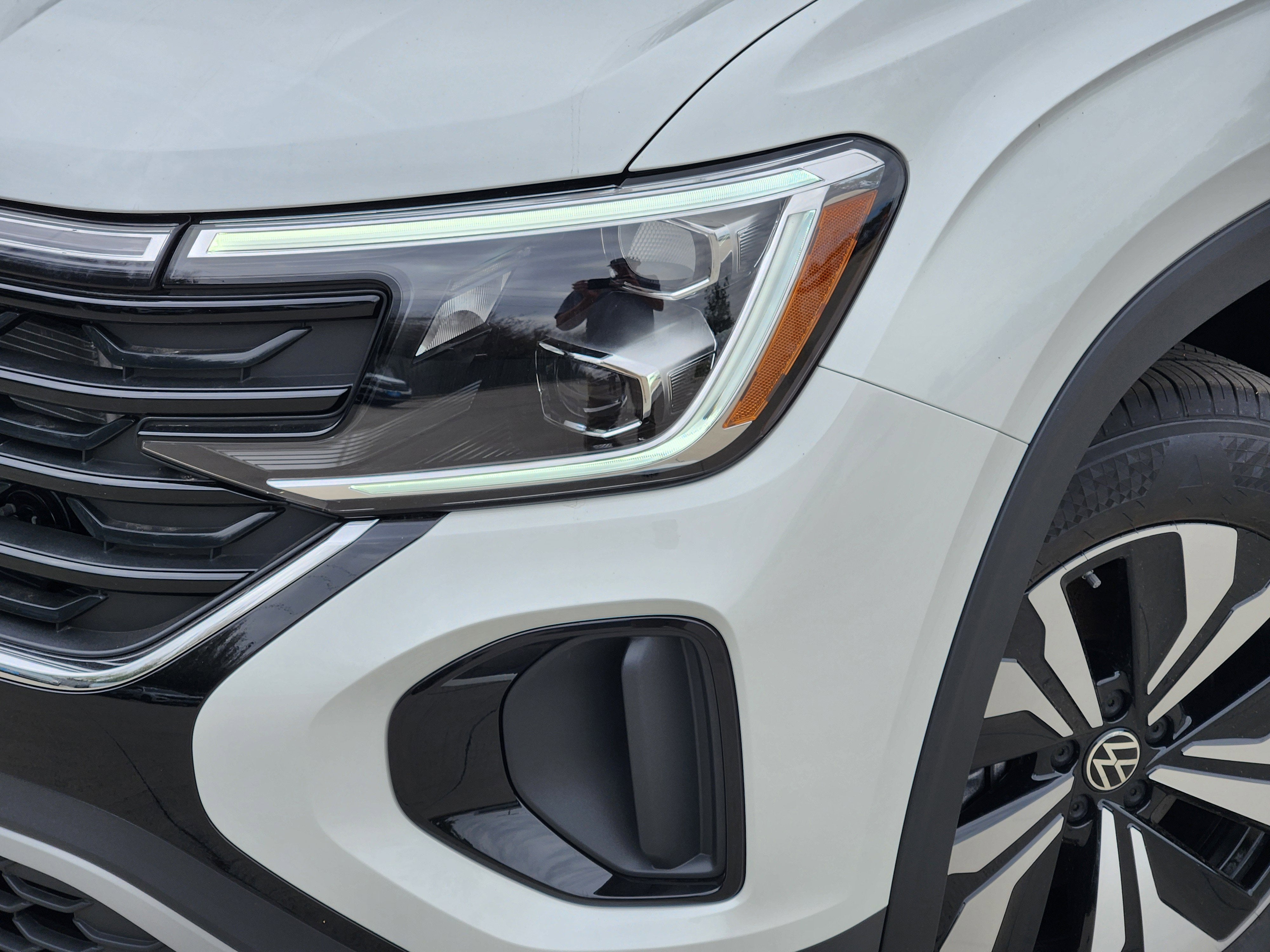 2026 Volkswagen Atlas Cross Sport 2.0T SE