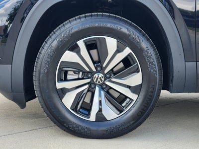 2026 Volkswagen Atlas Cross Sport Base