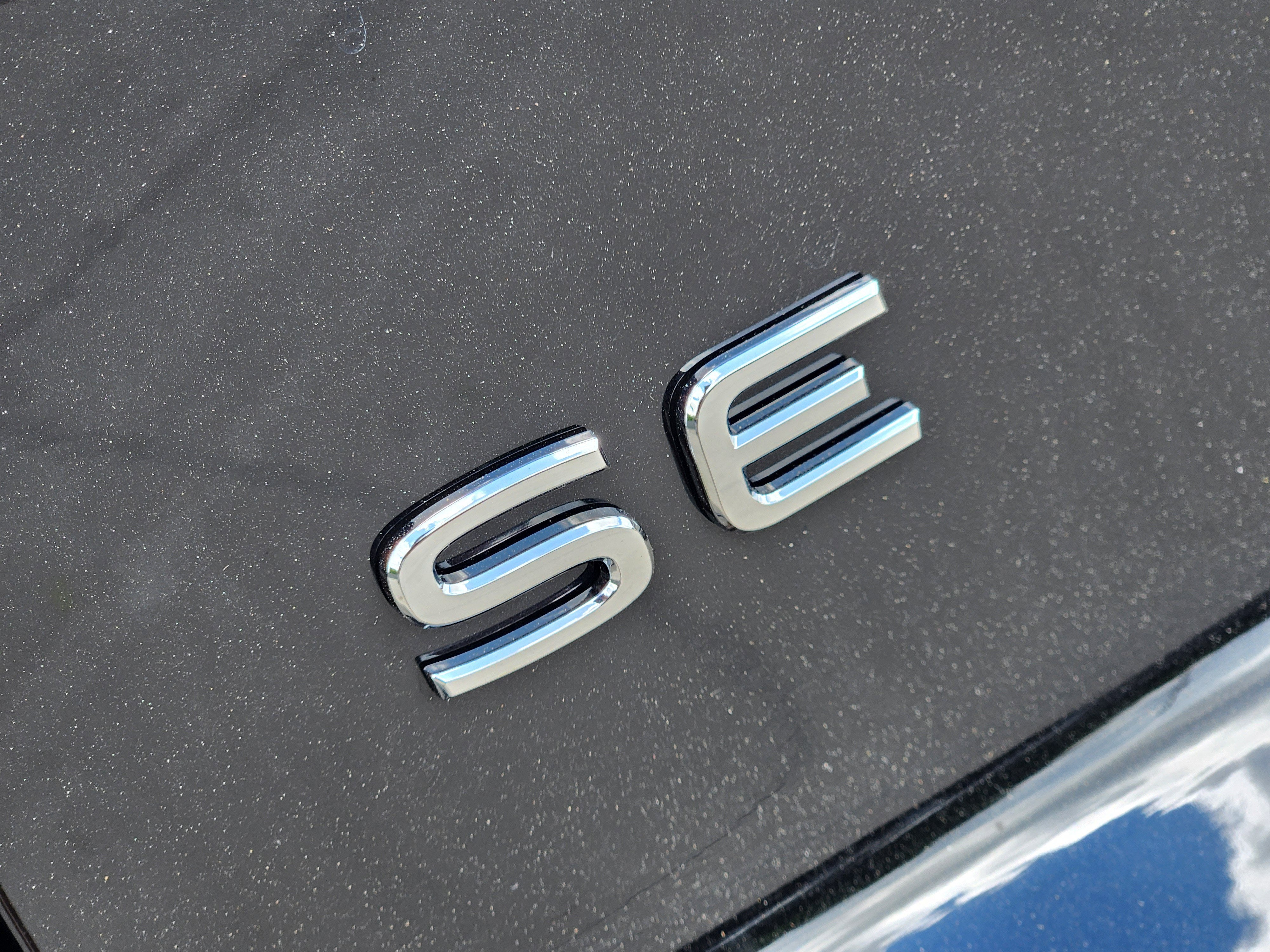 2026 Volkswagen Atlas Cross Sport Base