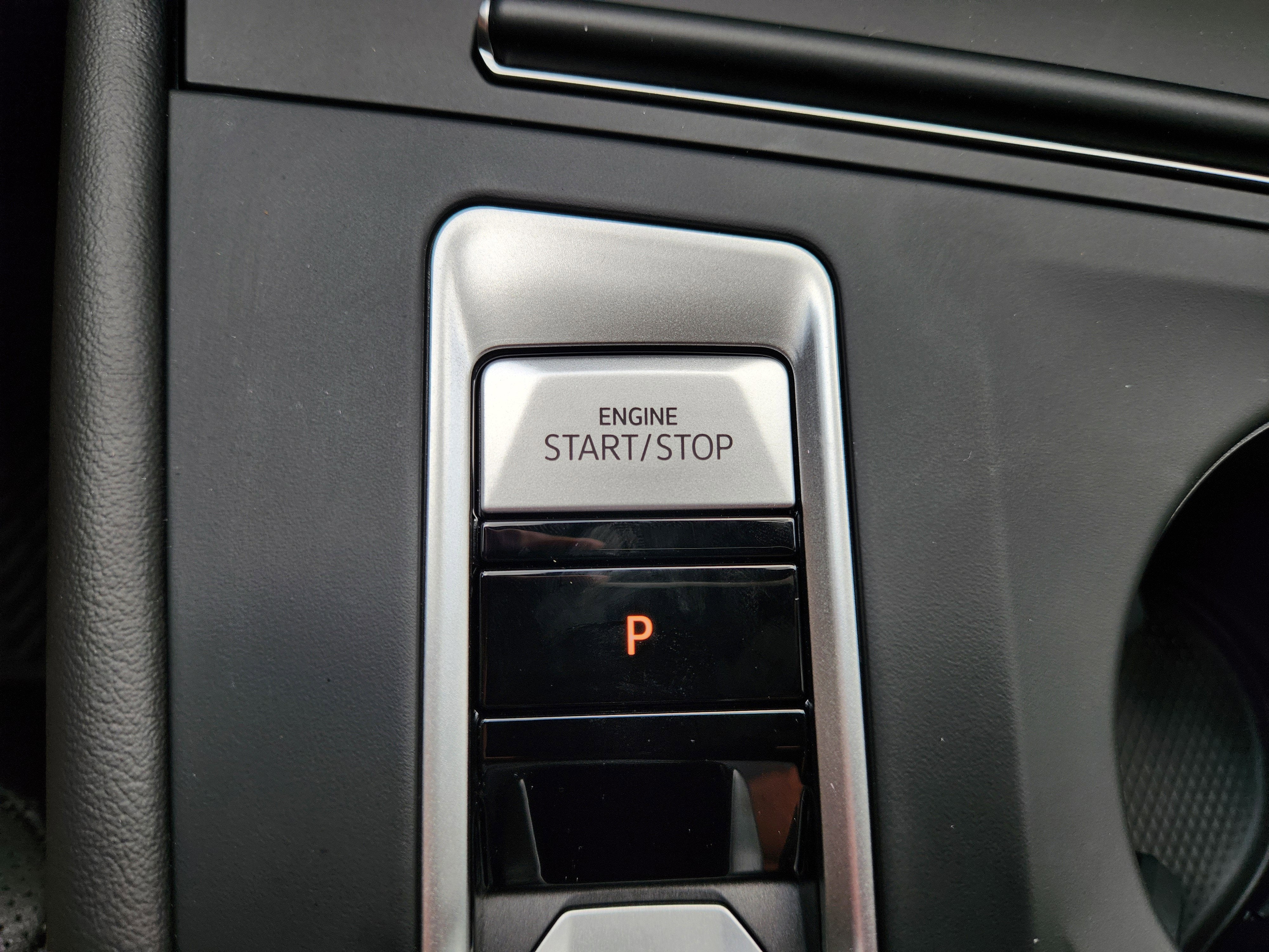 2026 Volkswagen Atlas Cross Sport Base