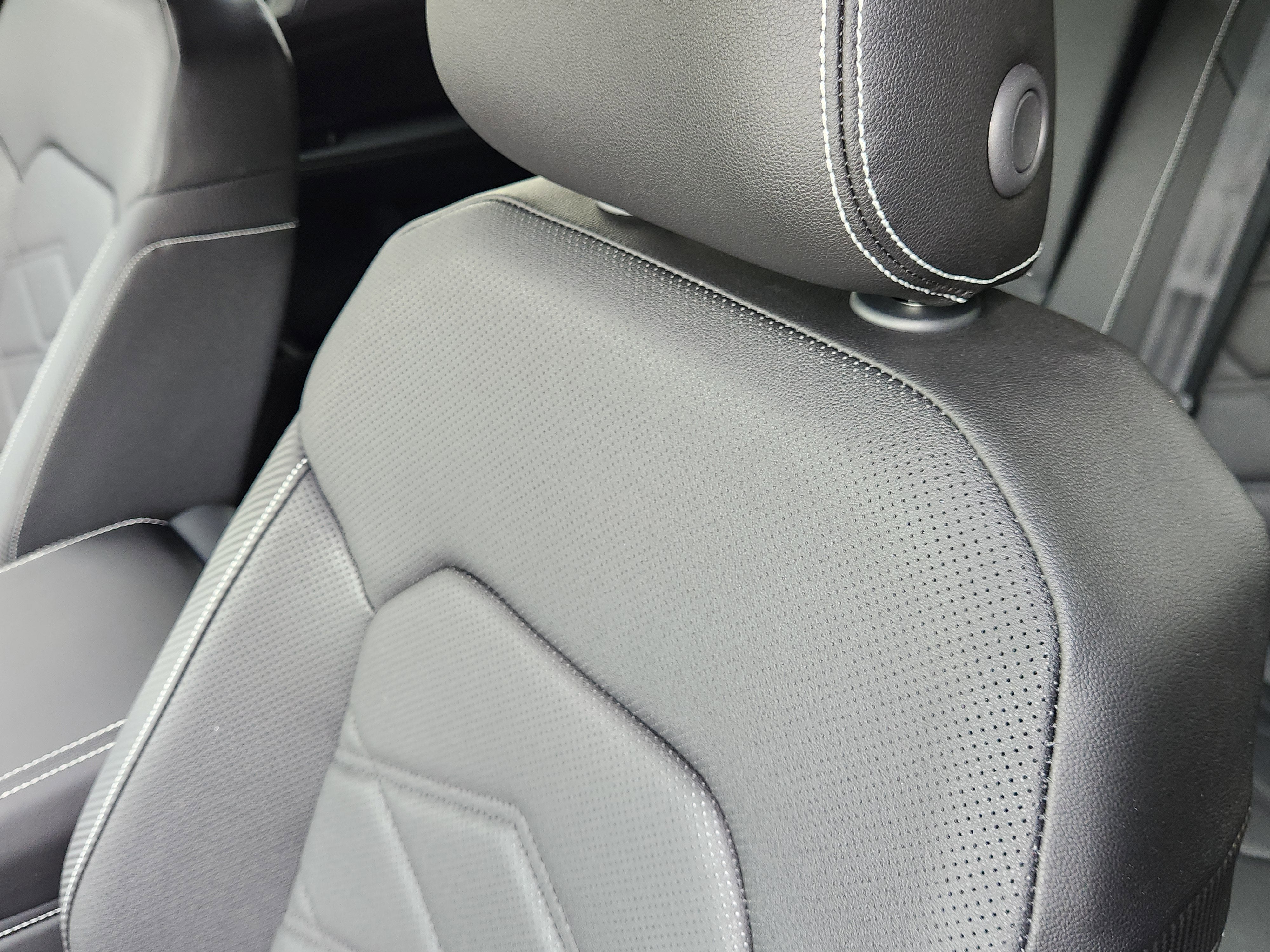 2026 Volkswagen Atlas Cross Sport Base