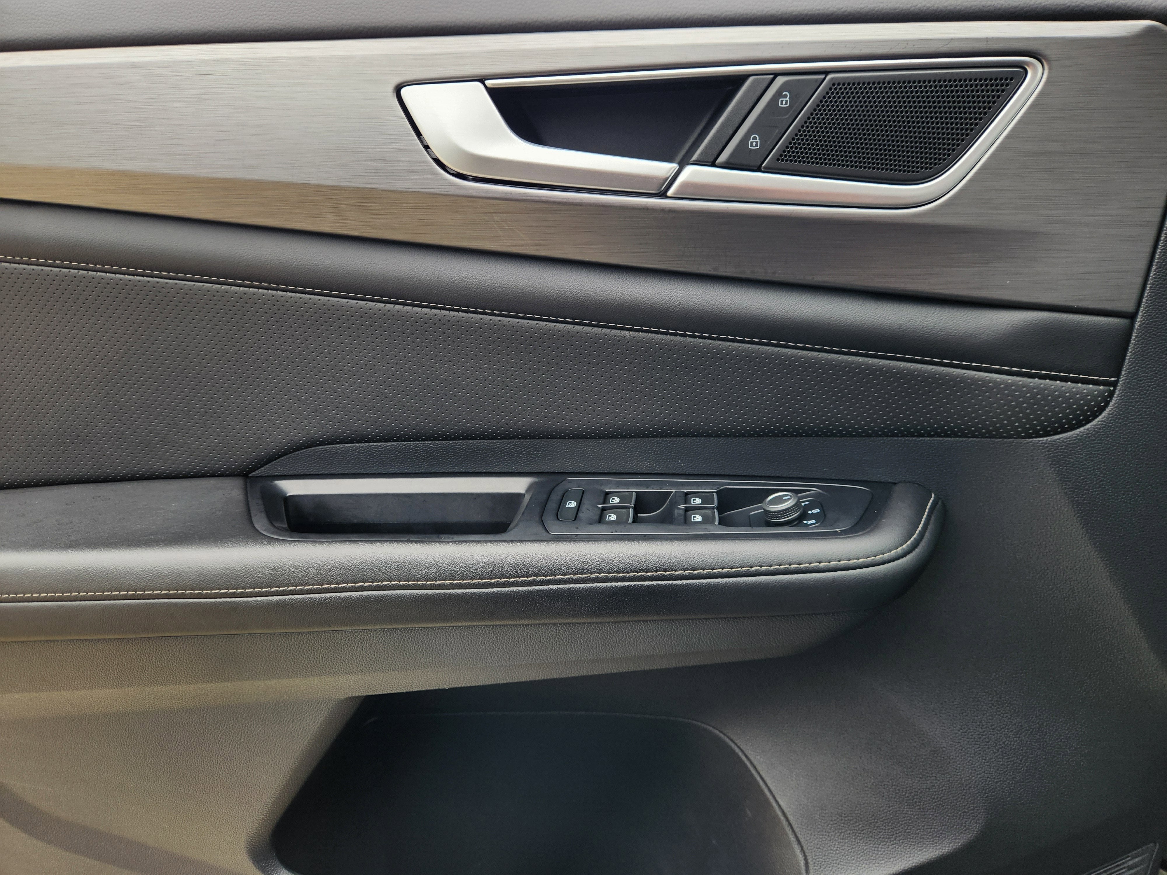 2024 Volkswagen Atlas Cross Sport 2.0T SE