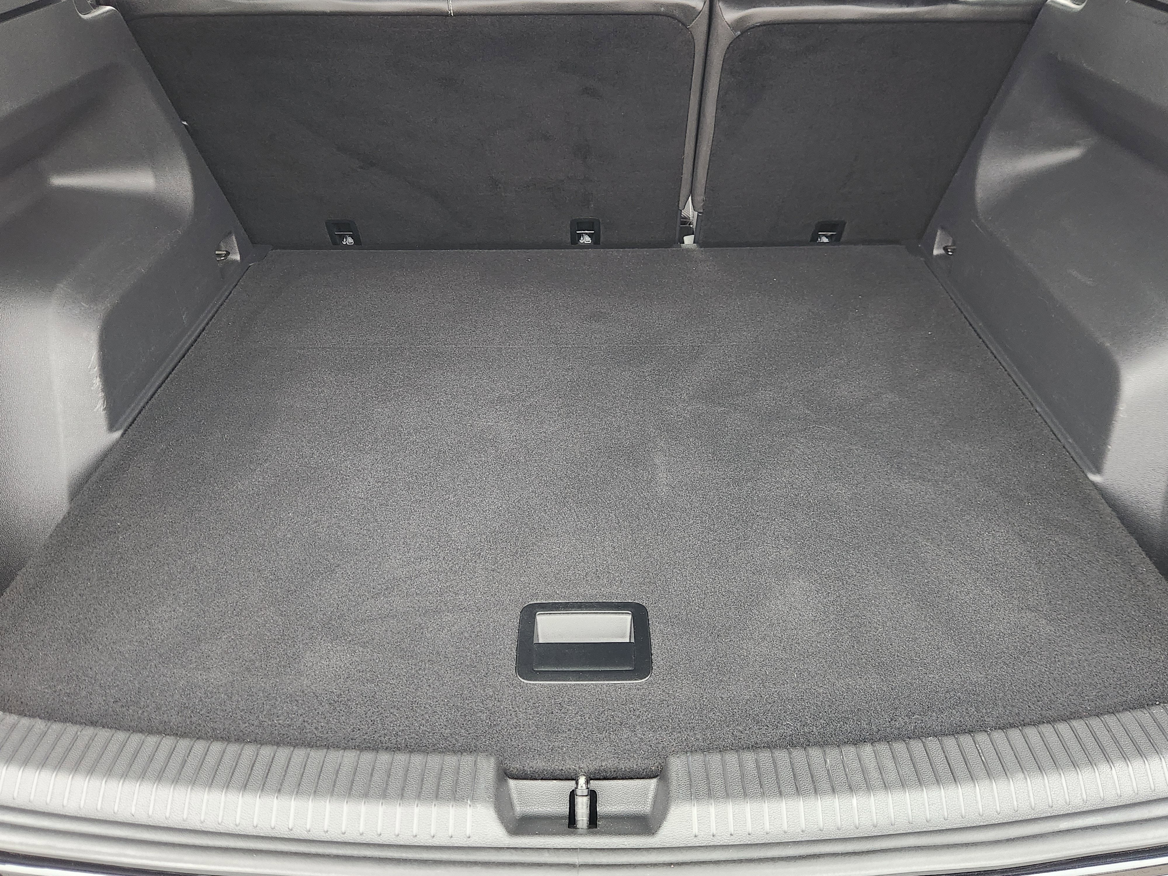 2024 Volkswagen Atlas Cross Sport 2.0T SE