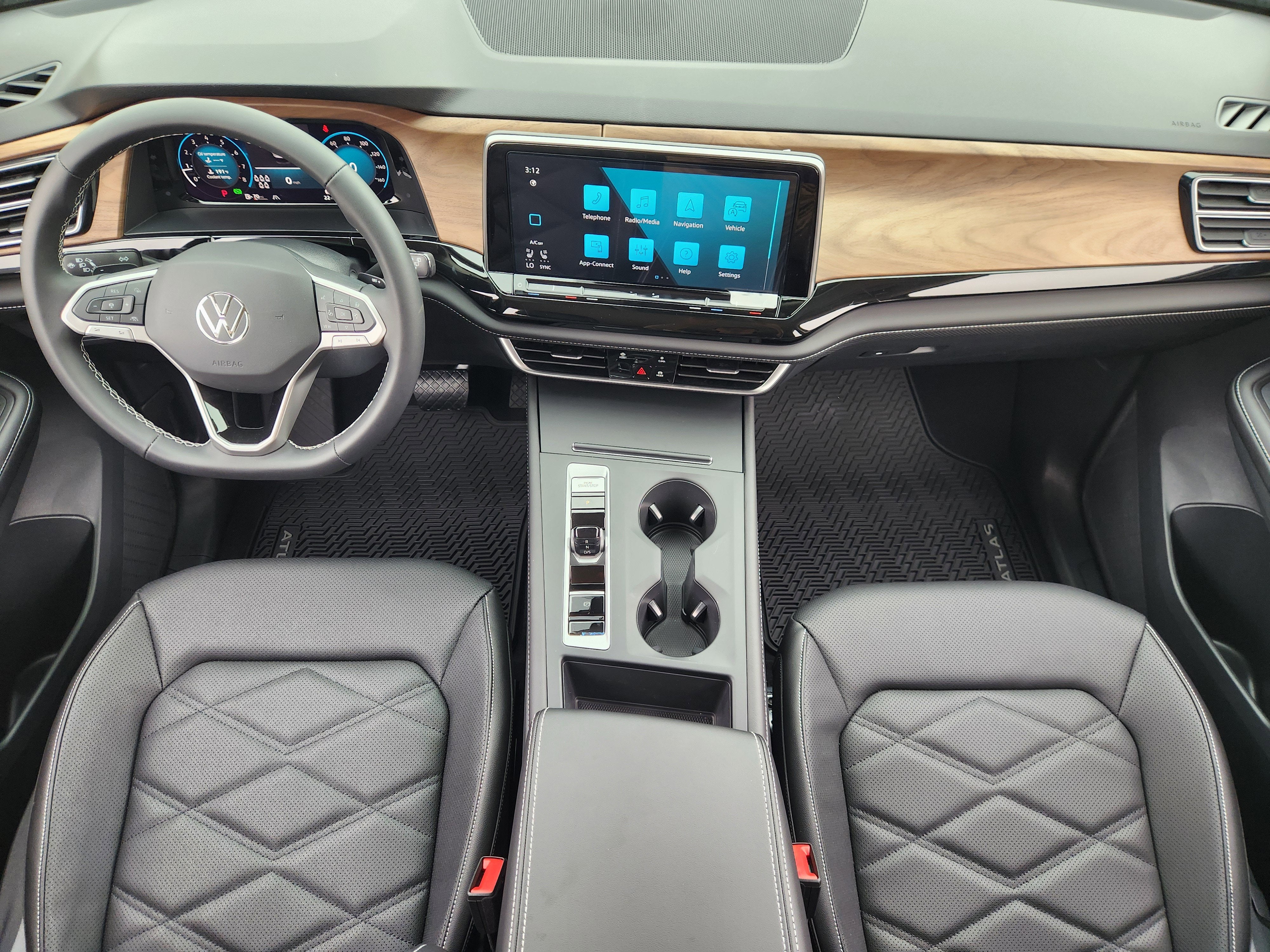 2026 Volkswagen Atlas 2.0T SE