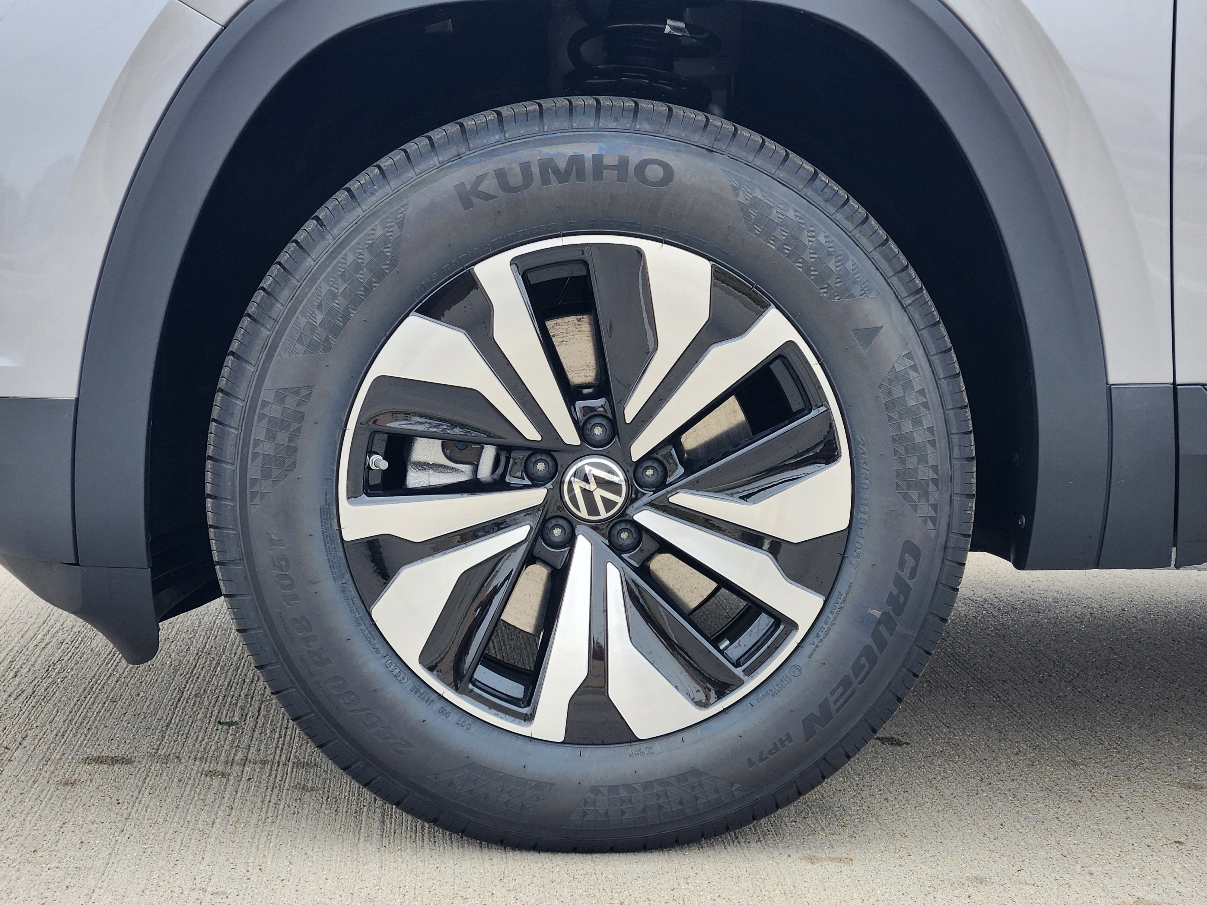 2026 Volkswagen Atlas 2.0T SE