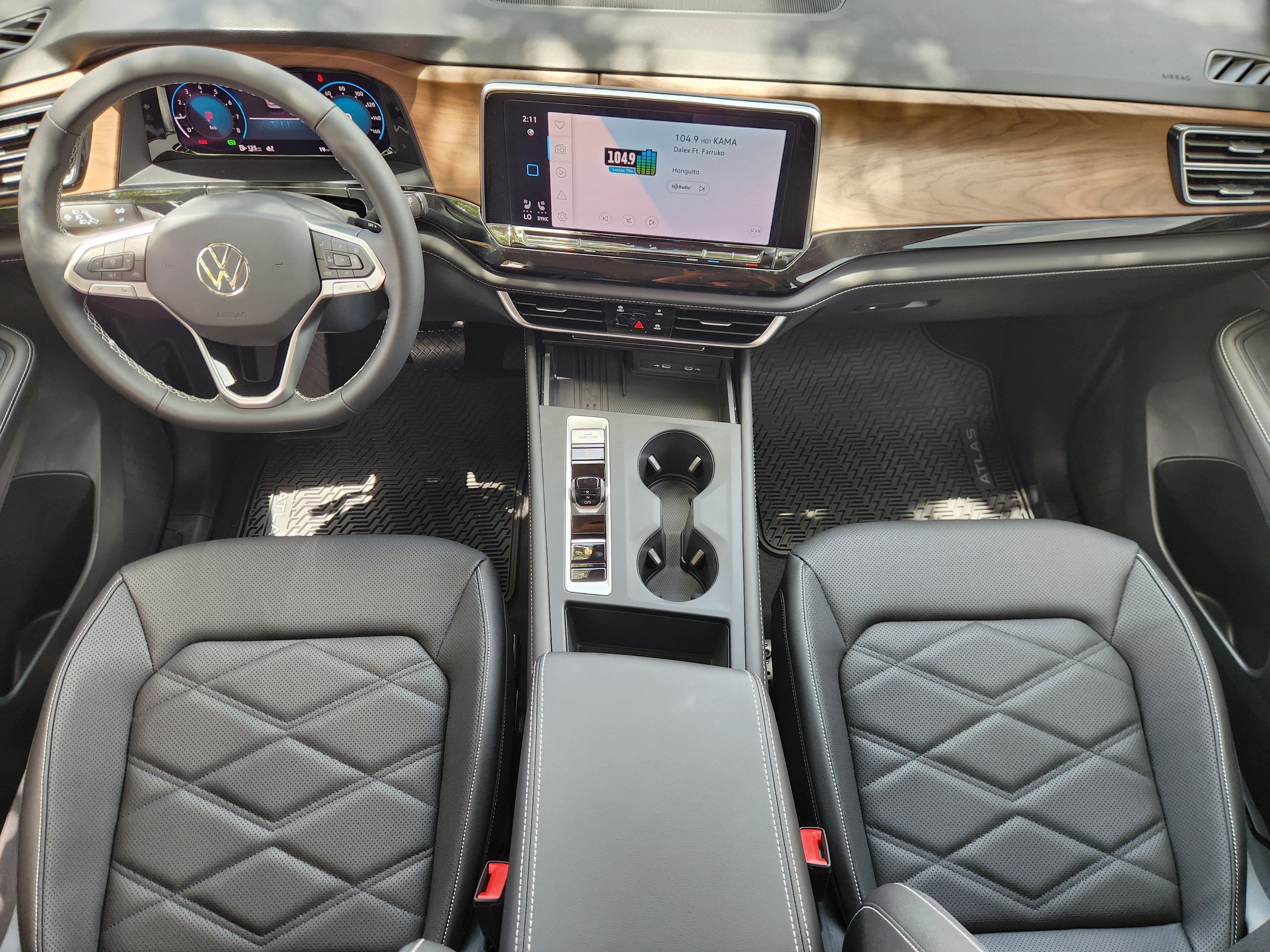 2026 Volkswagen Atlas 2.0T SE