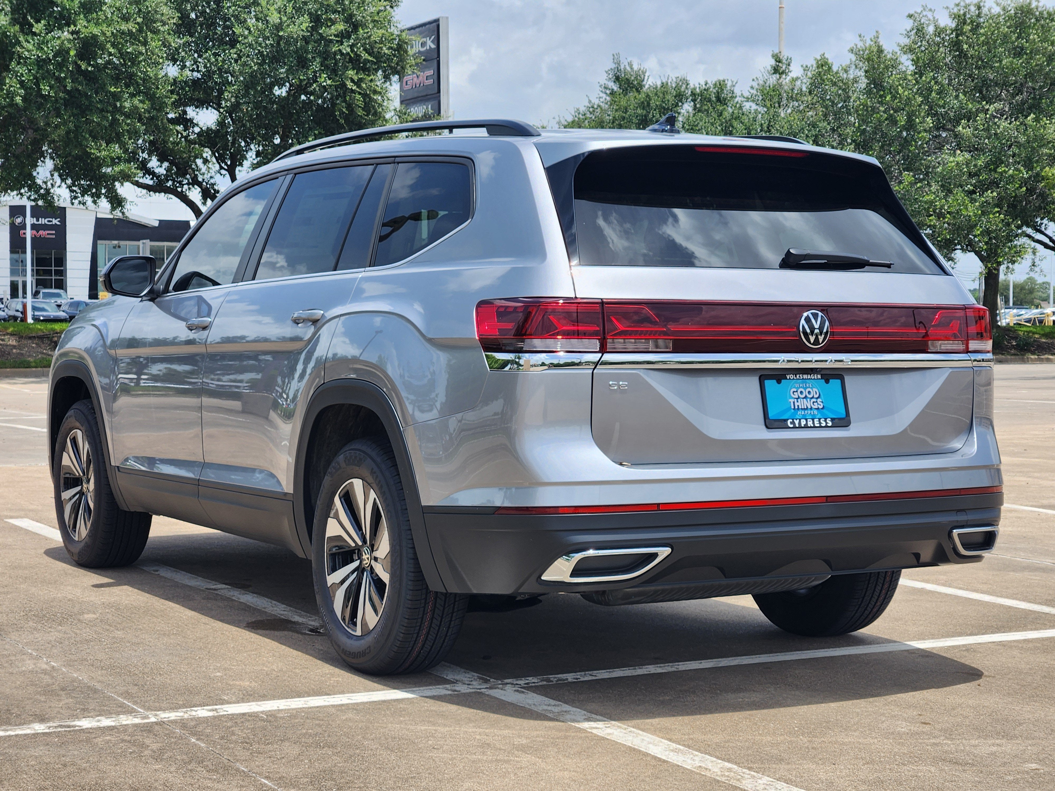 2026 Volkswagen Atlas 2.0T SE
