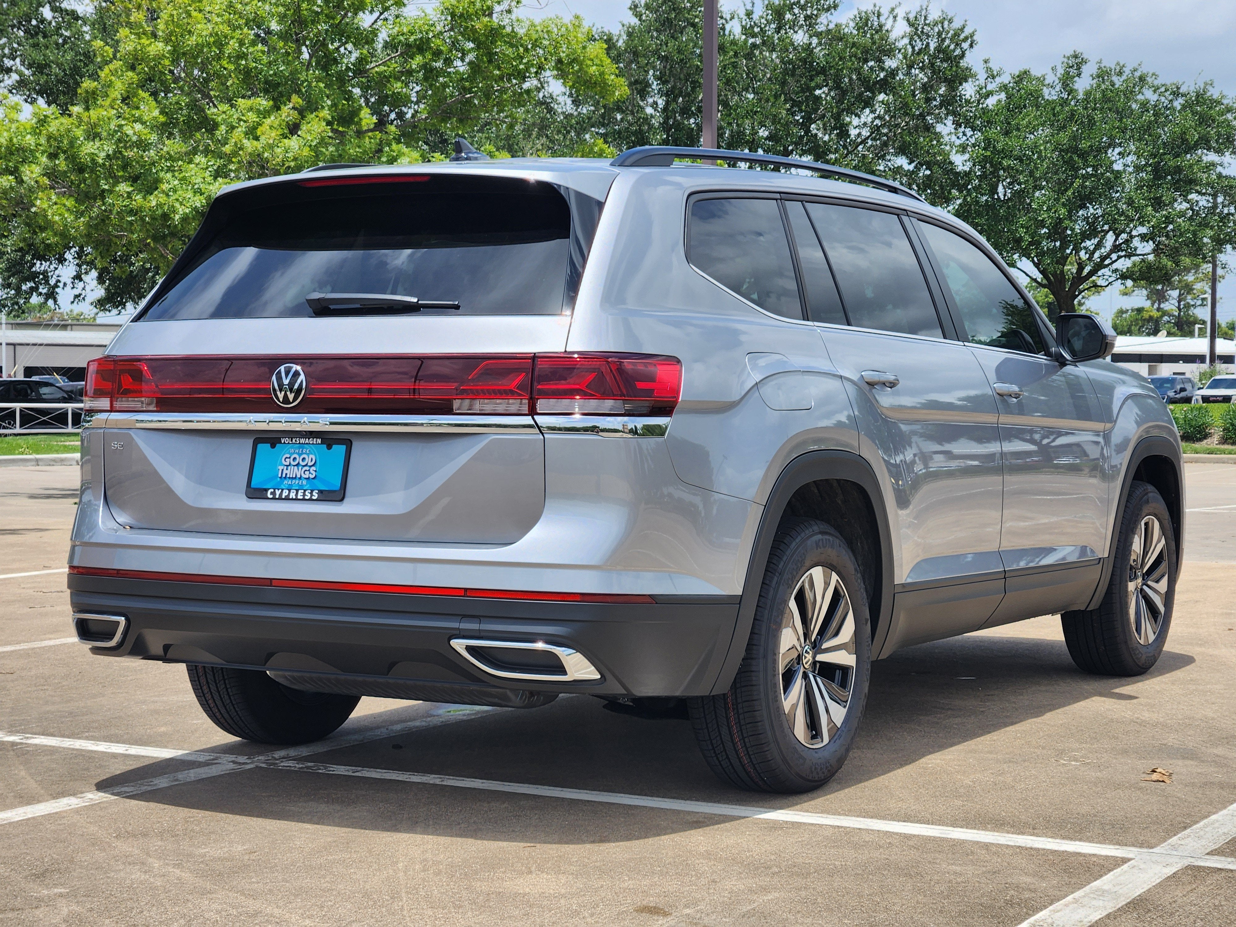 2026 Volkswagen Atlas 2.0T SE