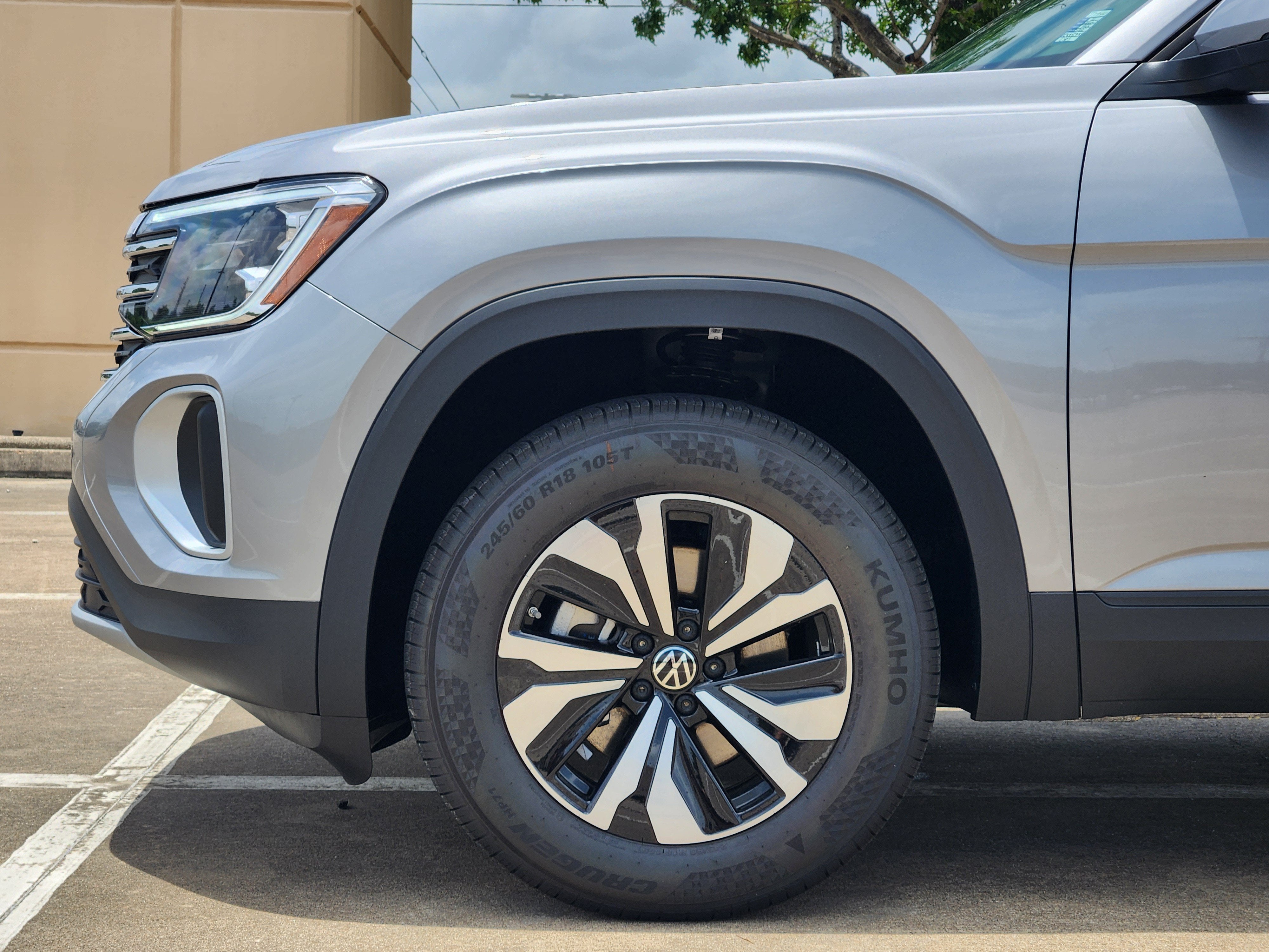 2026 Volkswagen Atlas 2.0T SE