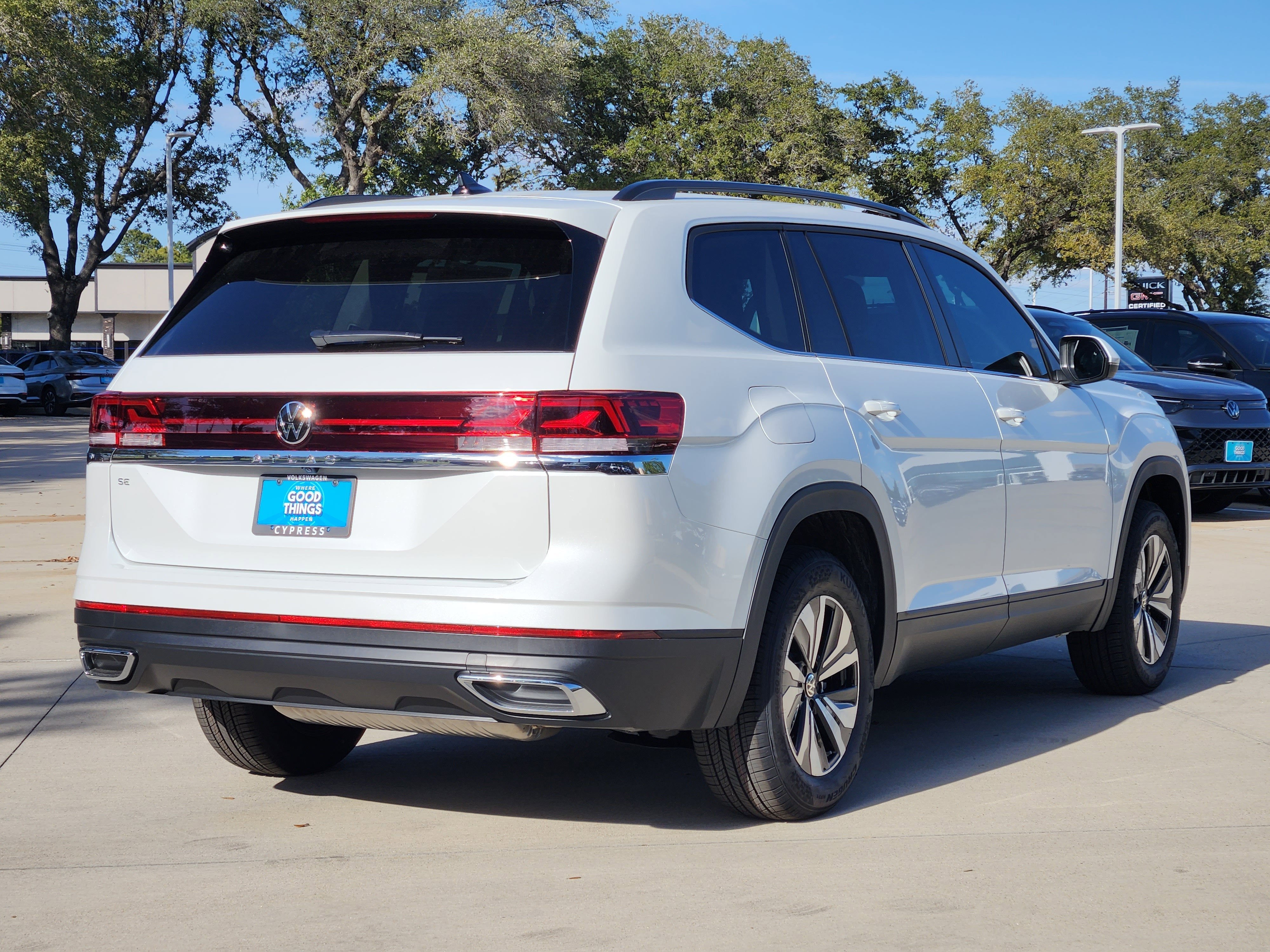 2026 Volkswagen Atlas 2.0T SE