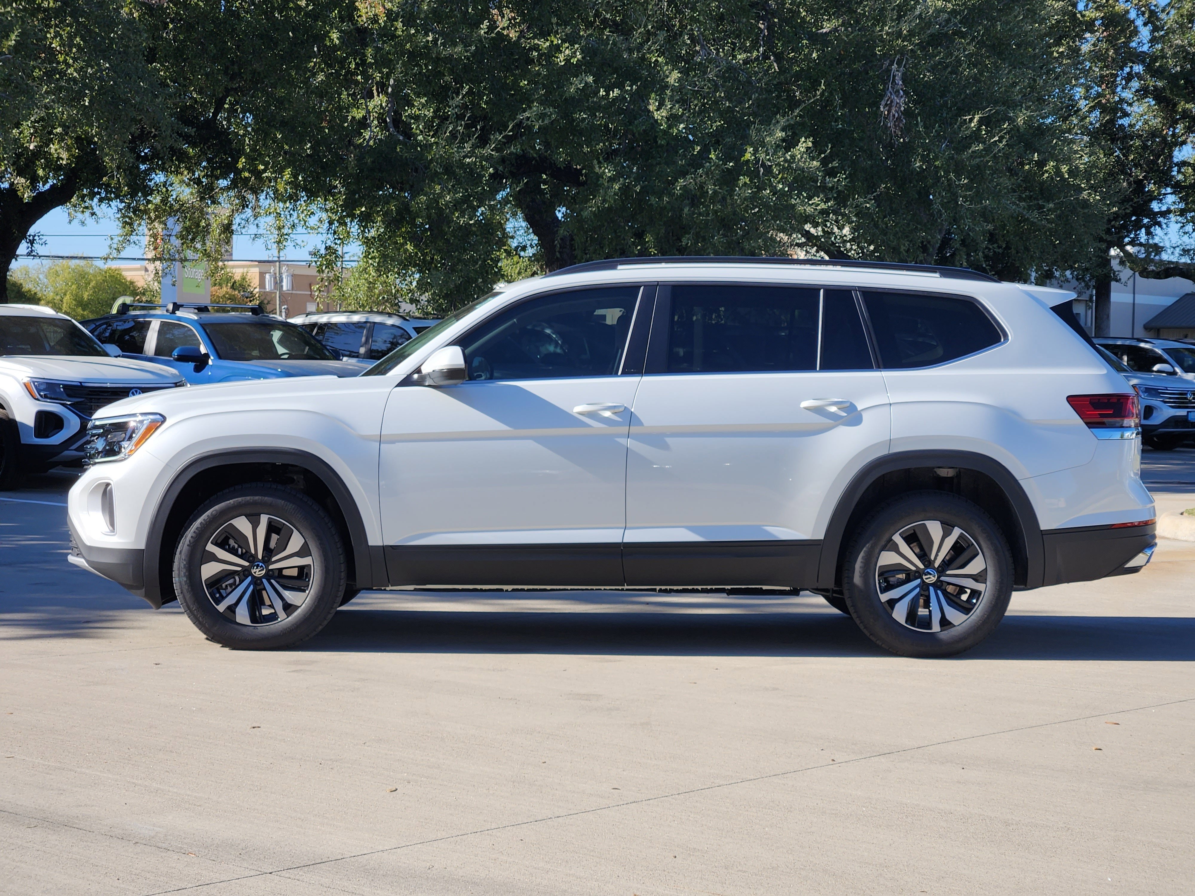 2026 Volkswagen Atlas 2.0T SE