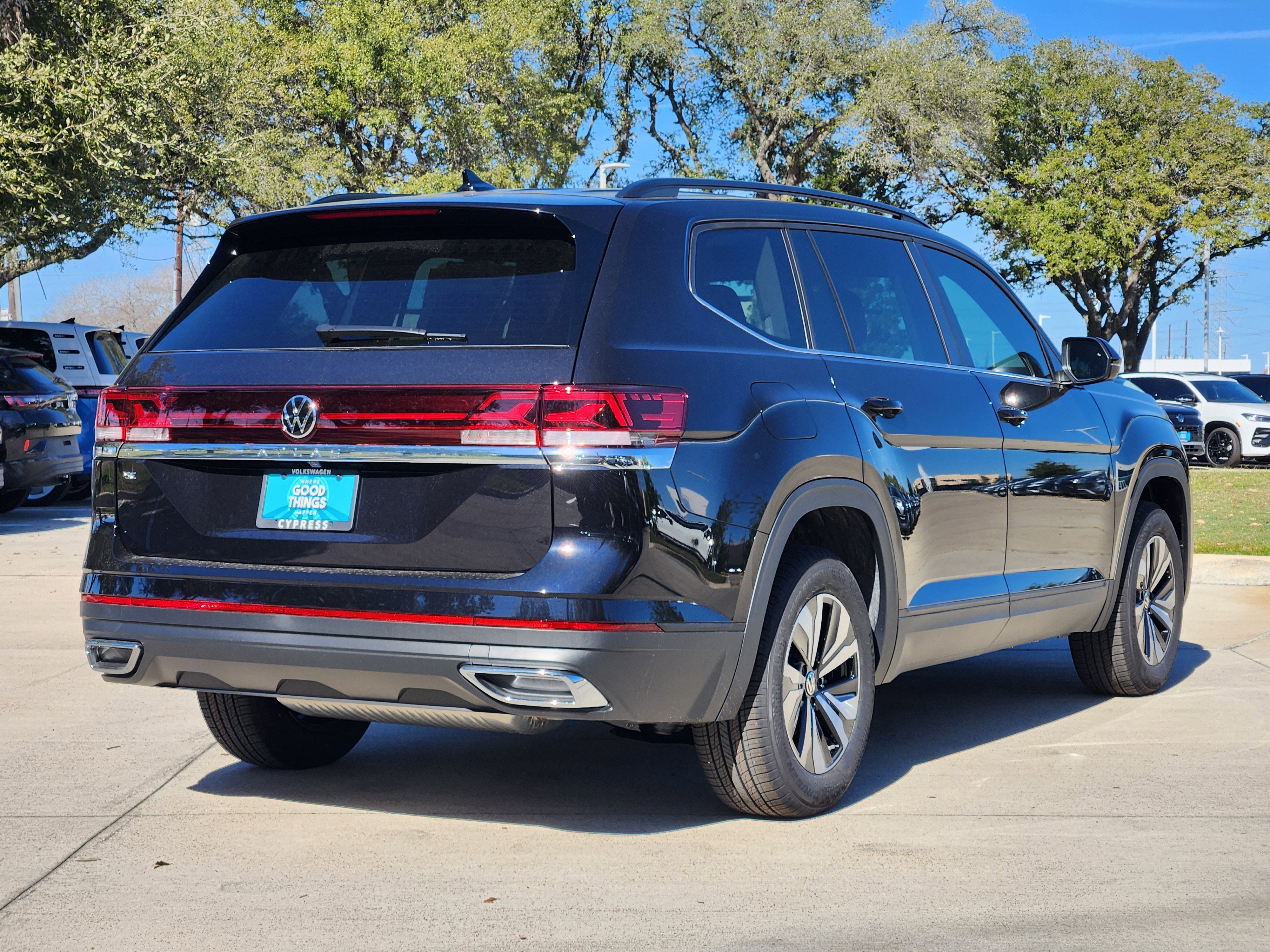 2026 Volkswagen Atlas 2.0T SE